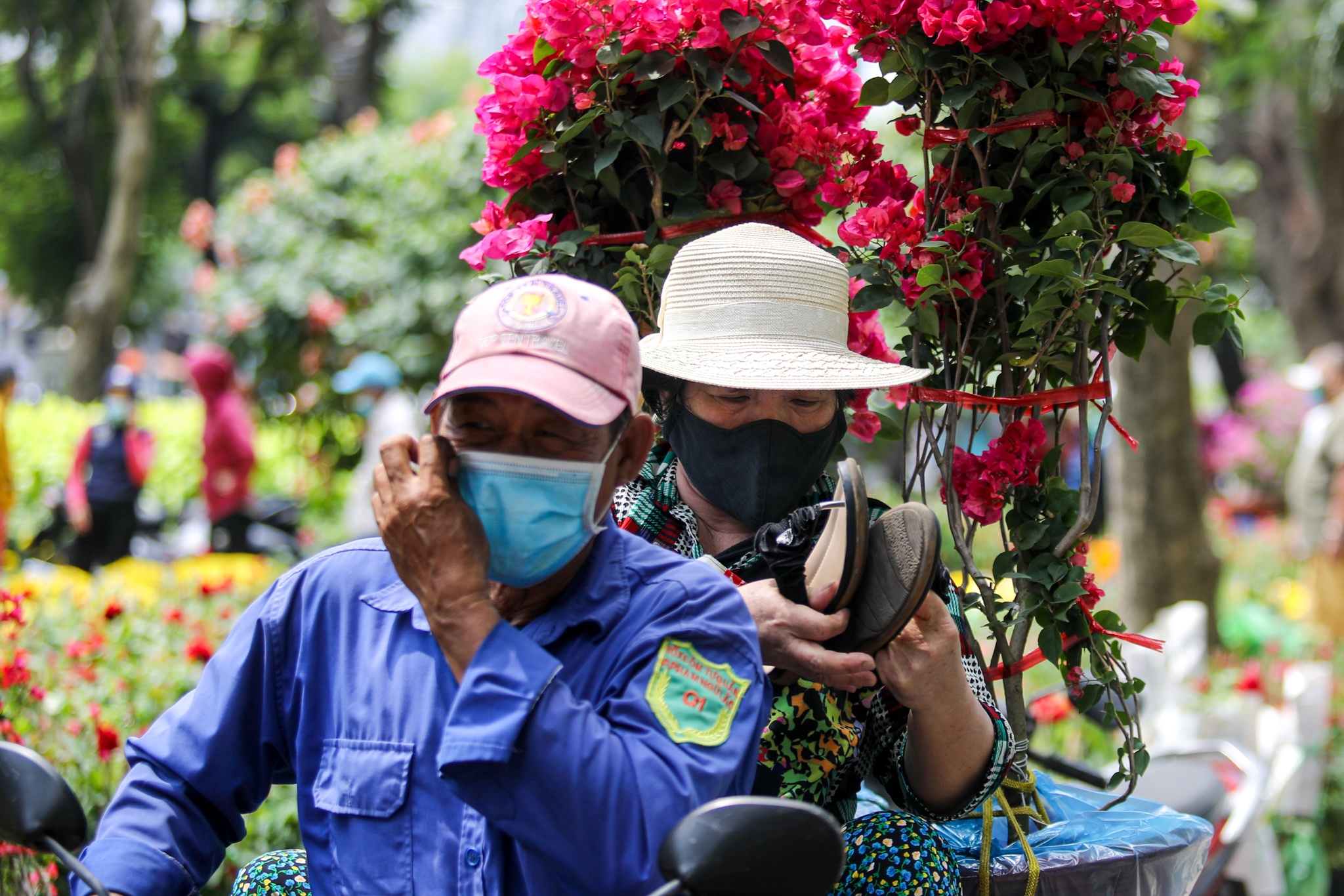 ban hoa e am ngay tet o TP.HCM anh 7
