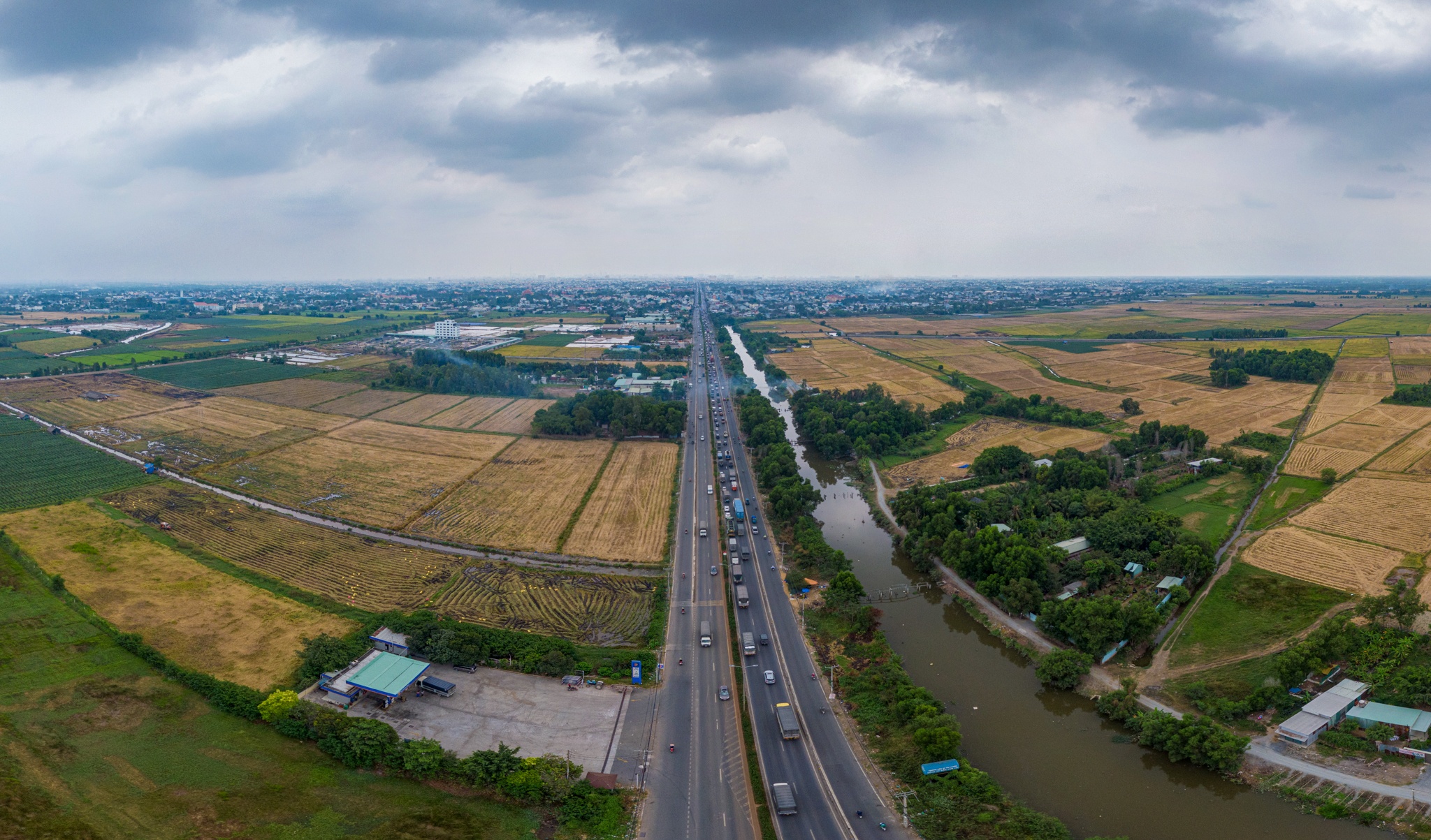 Hoc Mon truoc de xuat len quan anh 15