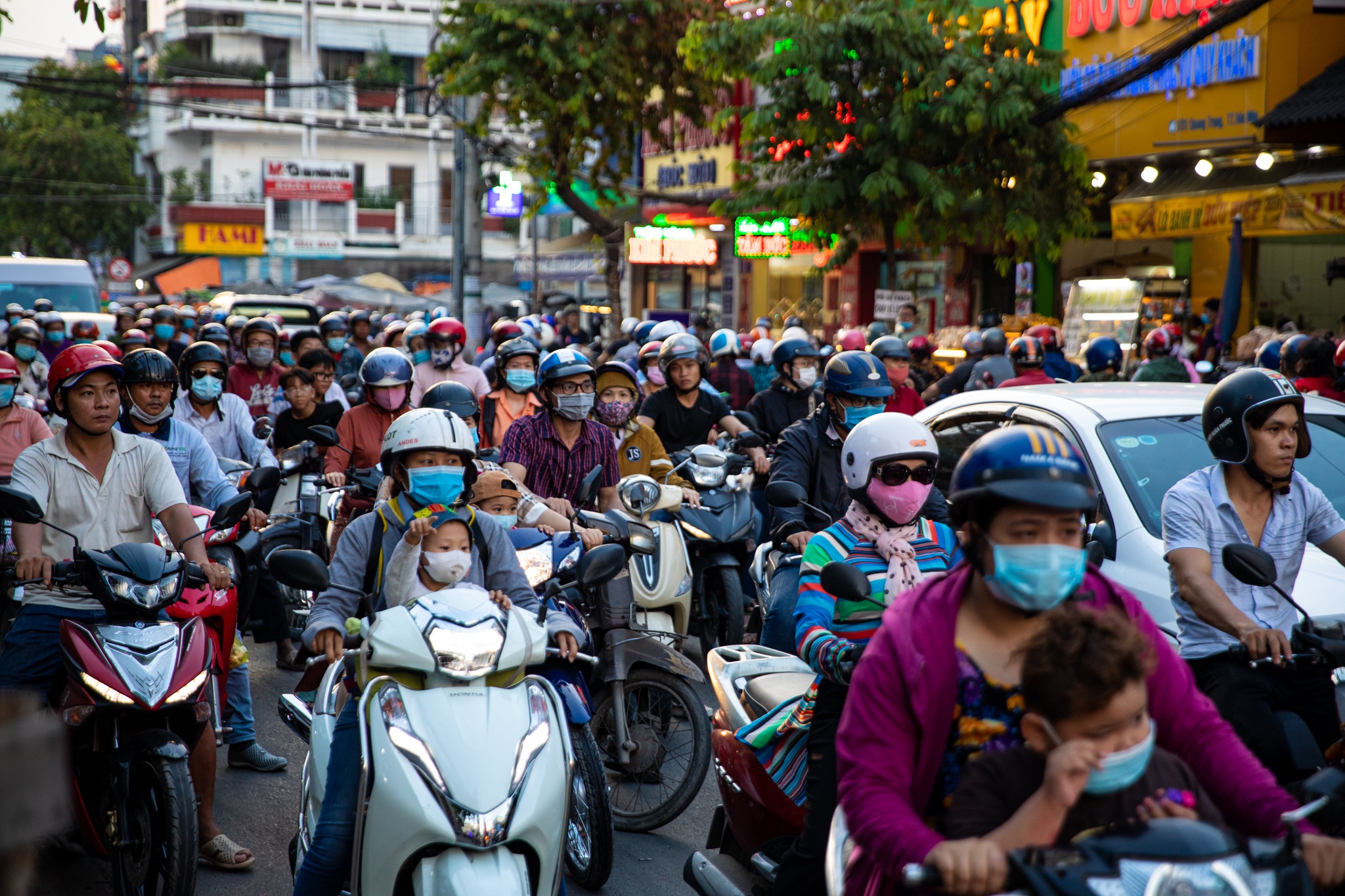 Hoc Mon truoc de xuat len quan anh 7