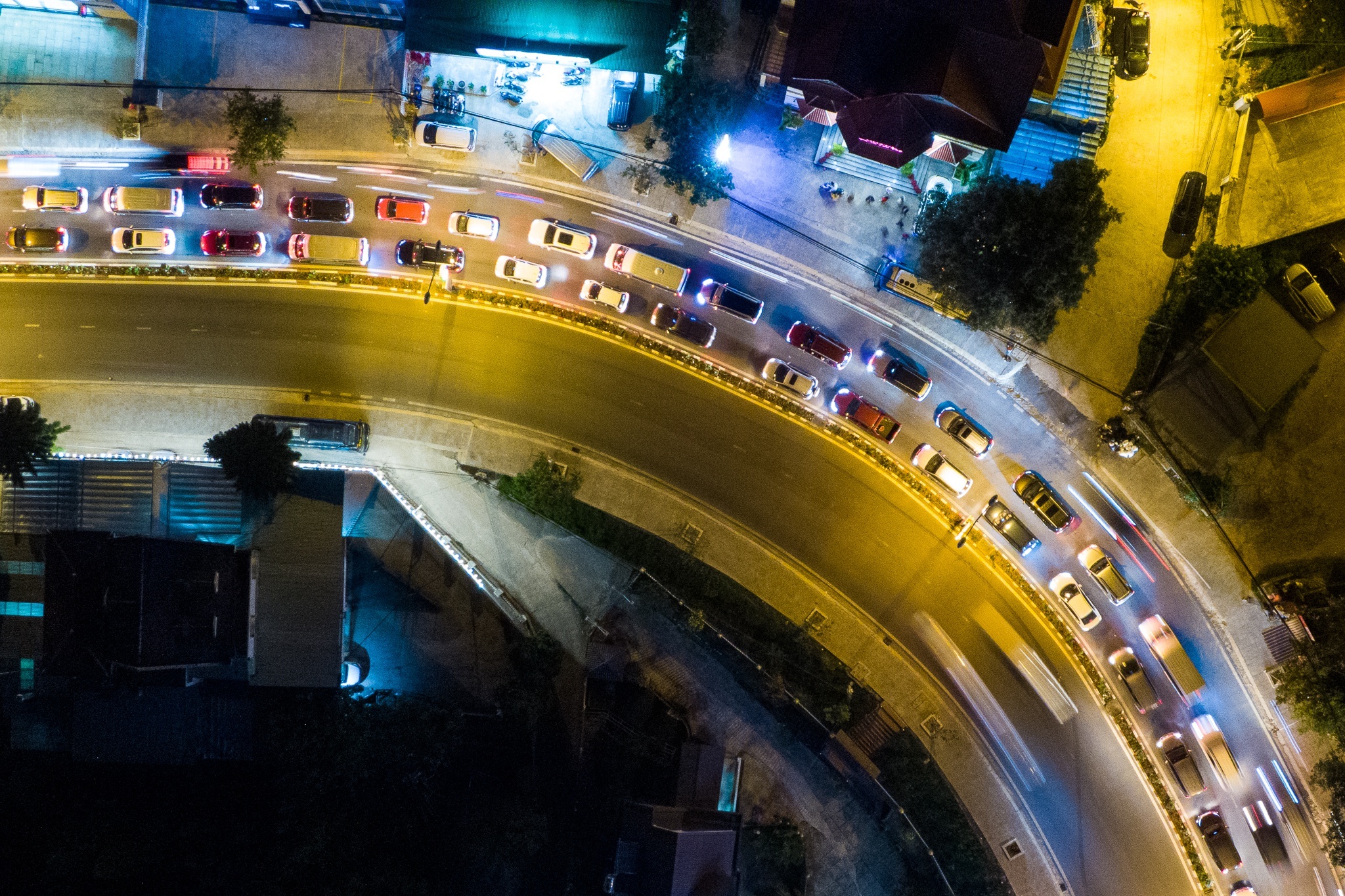 Ket xe ky luc, di gan 20 tieng van chua toi Da Lat hinh anh