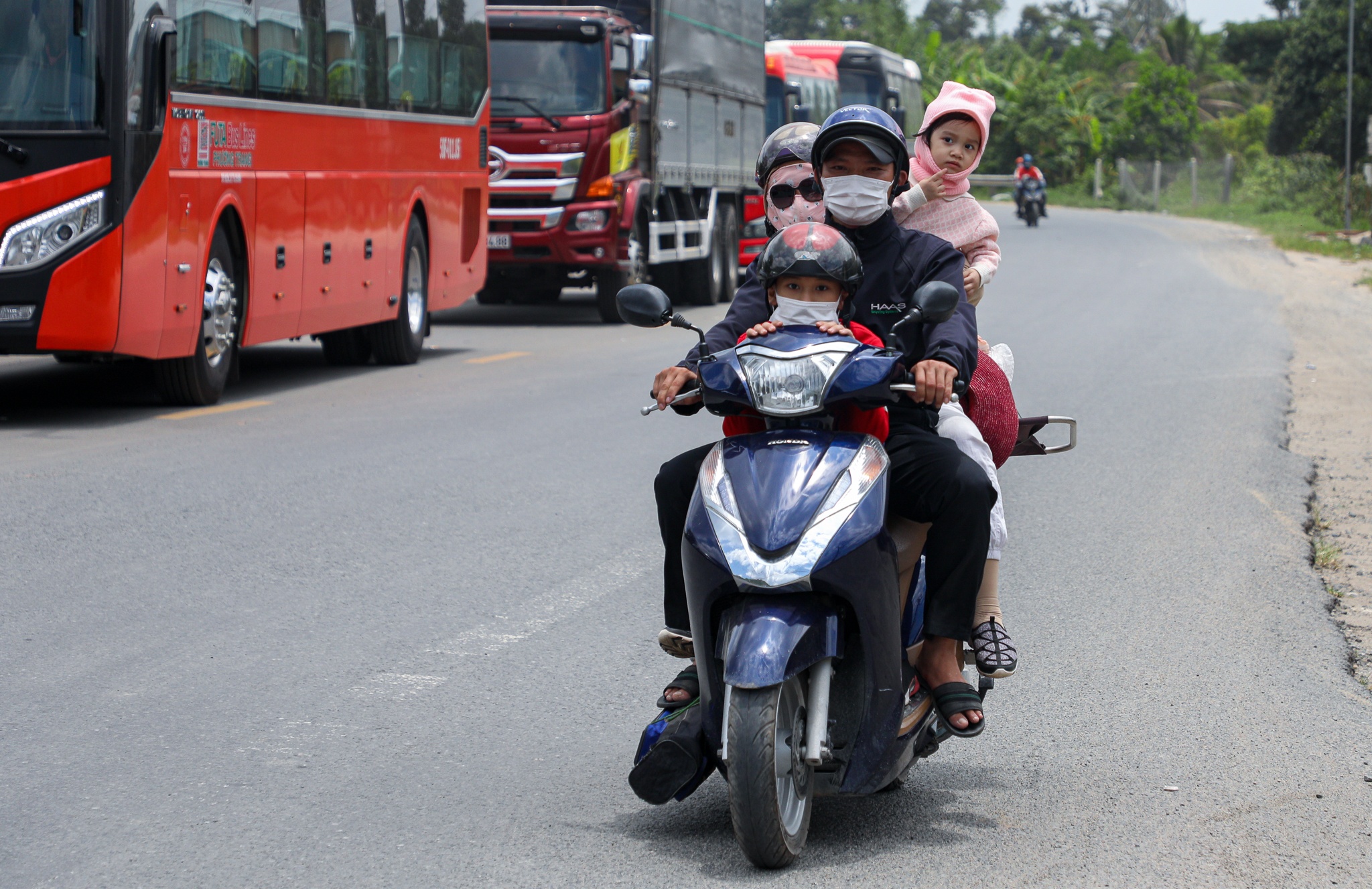 Un tac hang chuc km deo Bao Loc anh 6