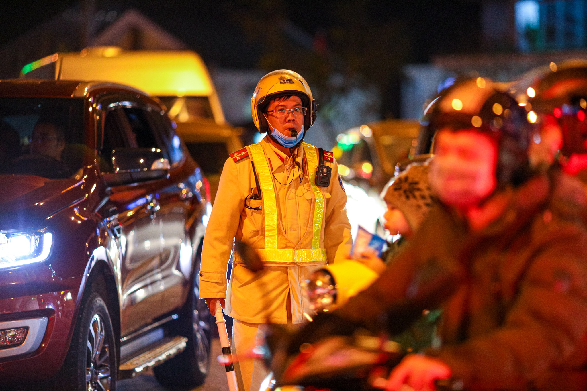 Un tac hang km cua ngo vao Thanh pho Da Lat anh 6