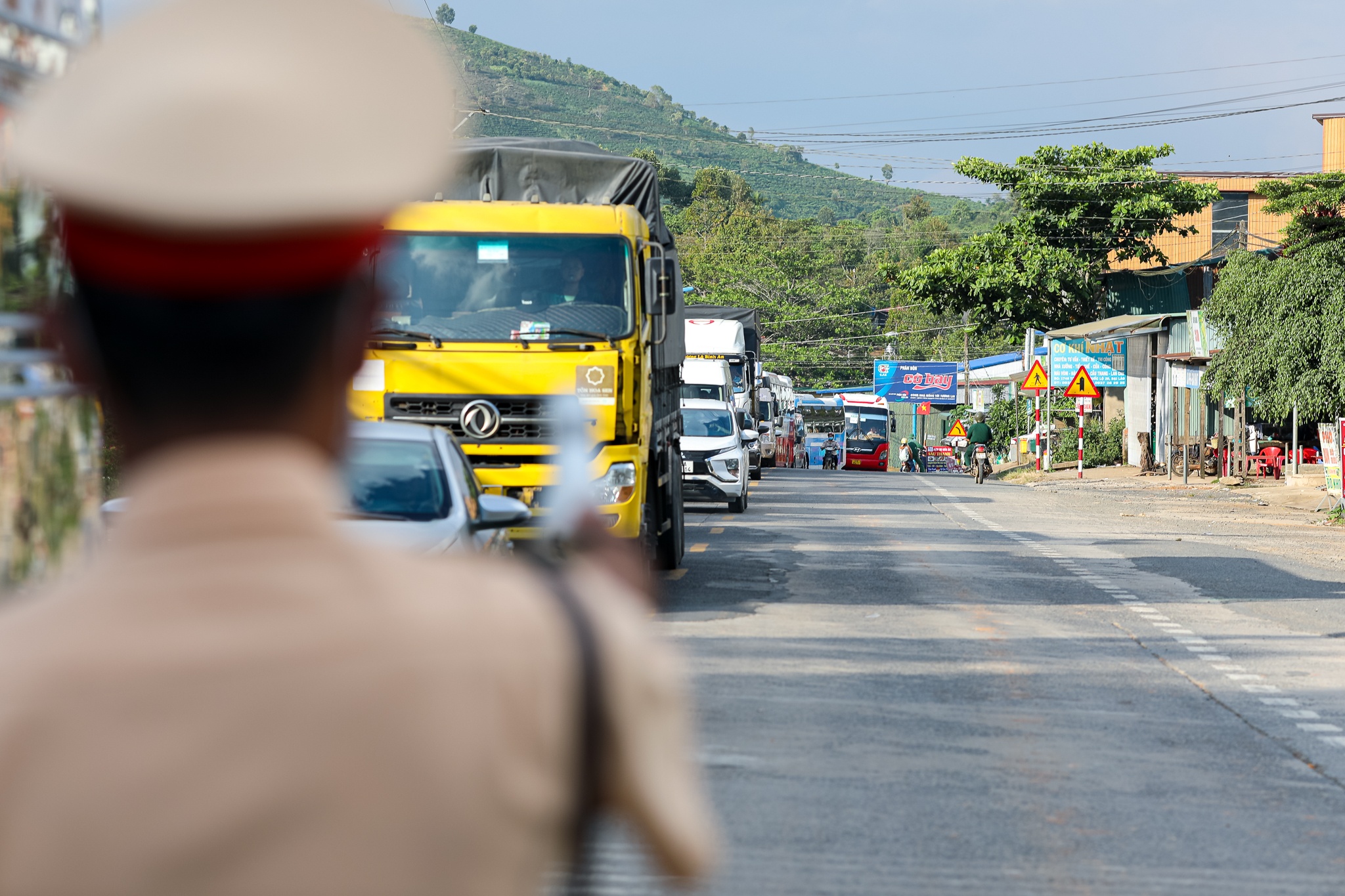 deo Bao Loc un tac hang km anh 3