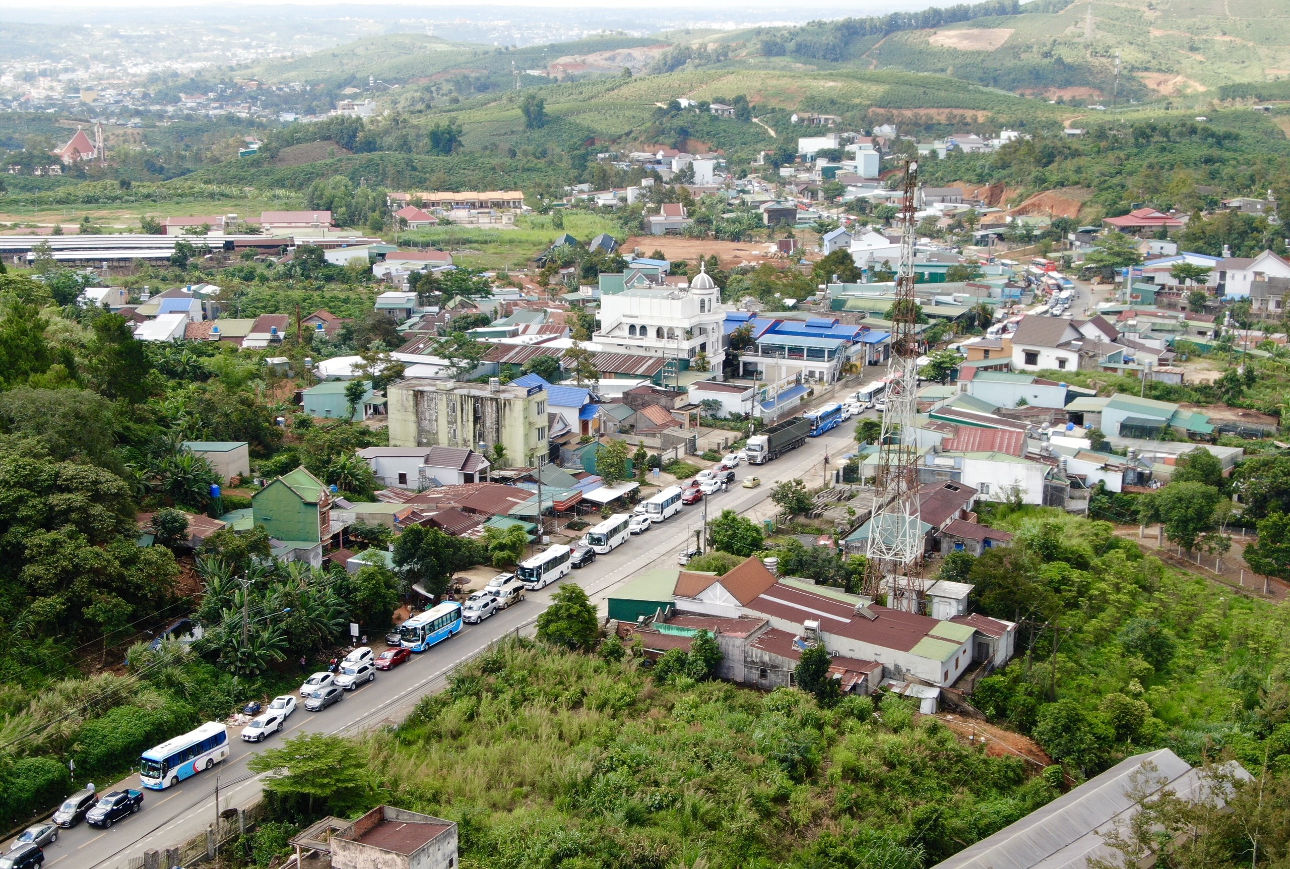 deo Bao Loc un tac hang km anh 8