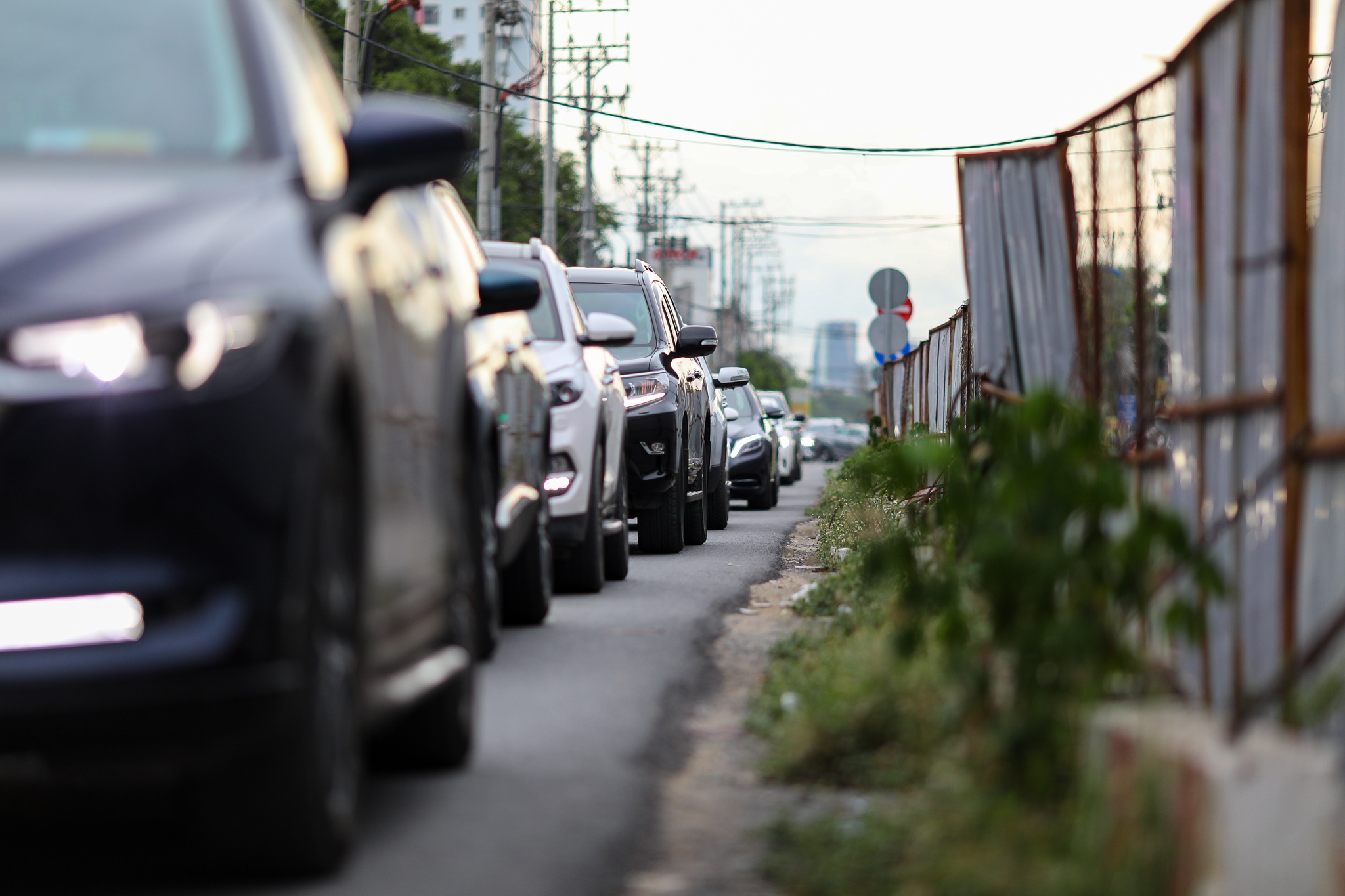Duong luong dinh cua thi cong do dang anh 7