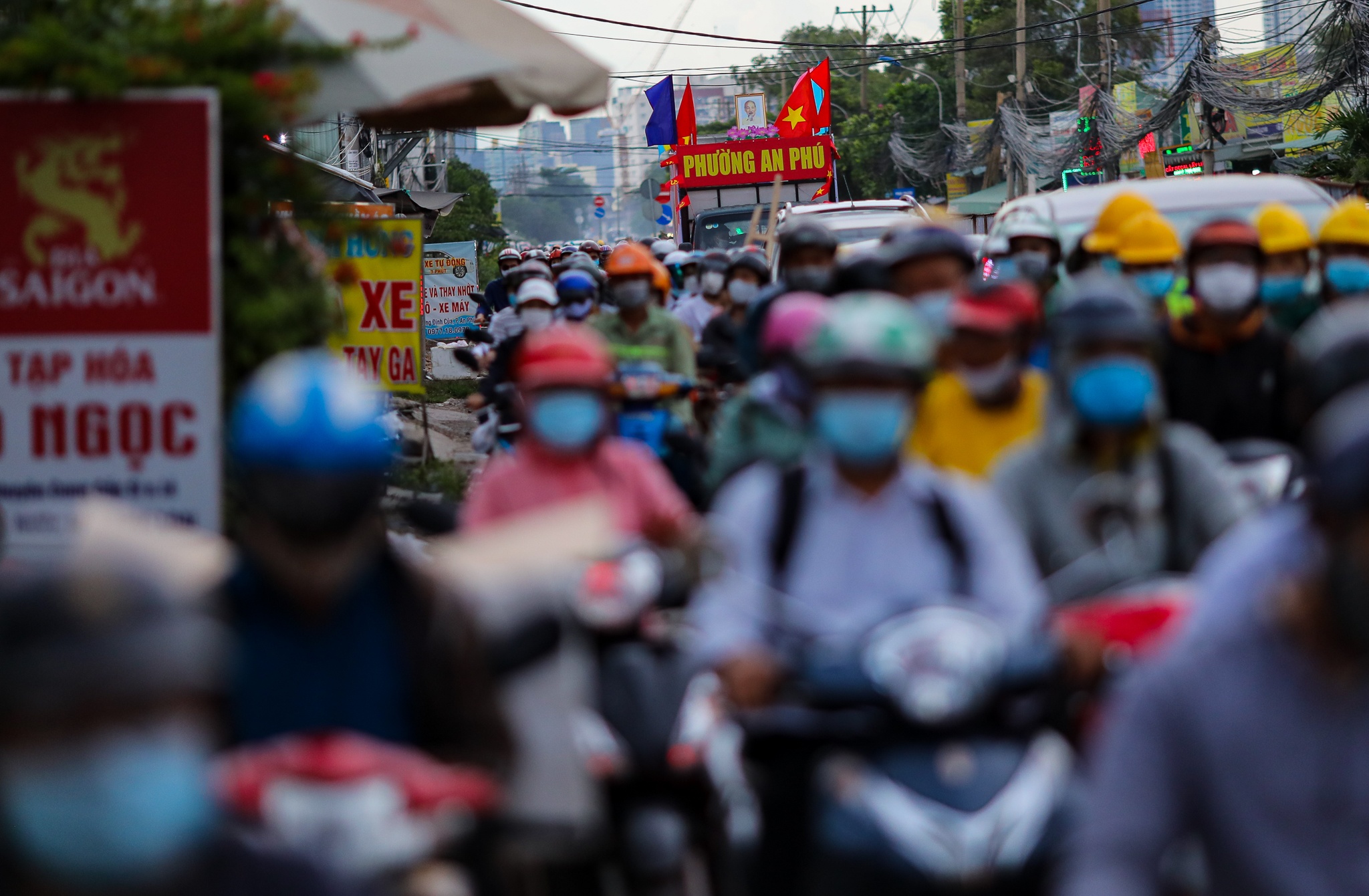 Duong luong dinh cua thi cong do dang anh 8