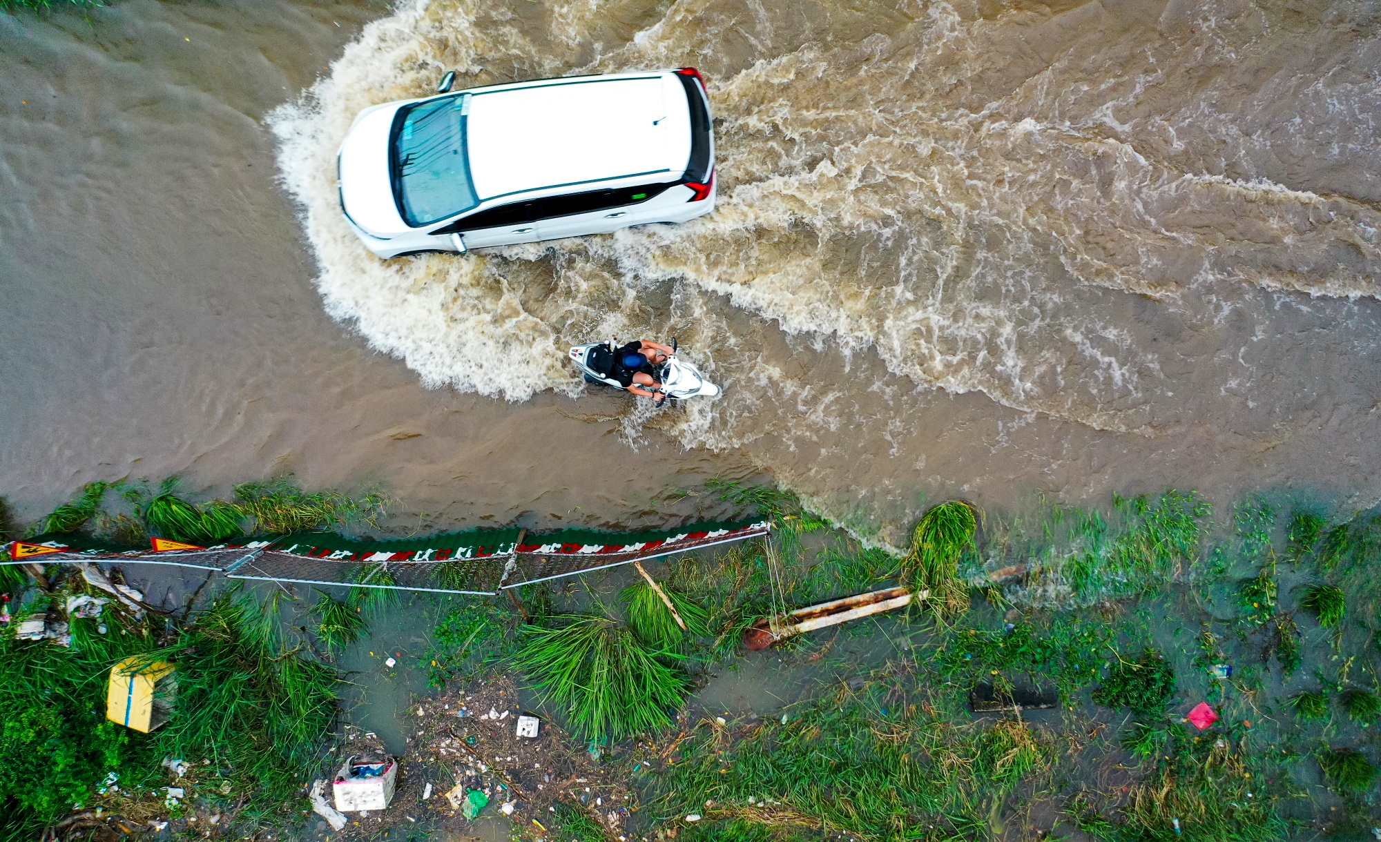 Hon 6 nam van chua lam xong 2,5 km duong tai TP Thu Duc hinh anh