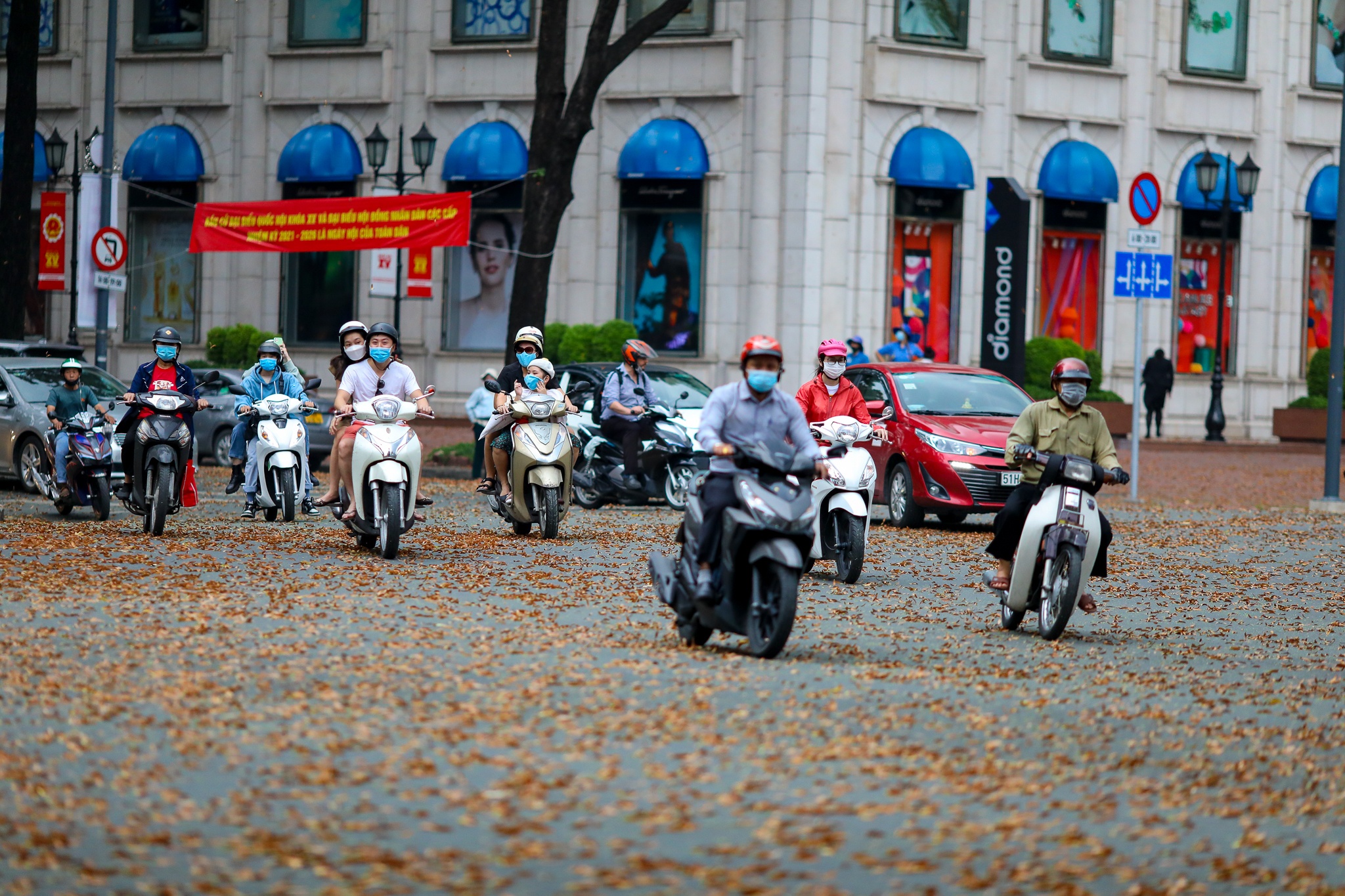 mua hoa cho roi o Sai Gon anh 27