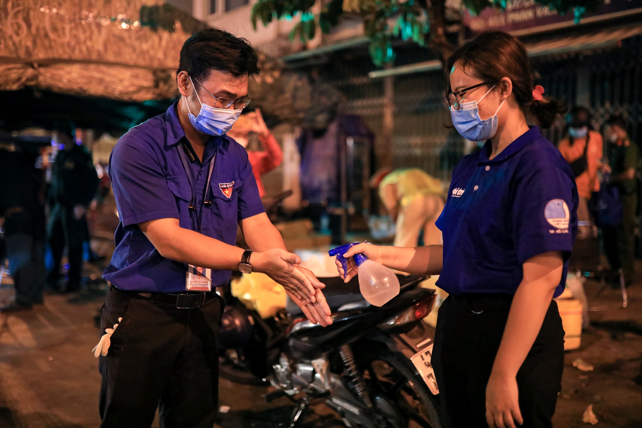 go phong toa go vap anh 8