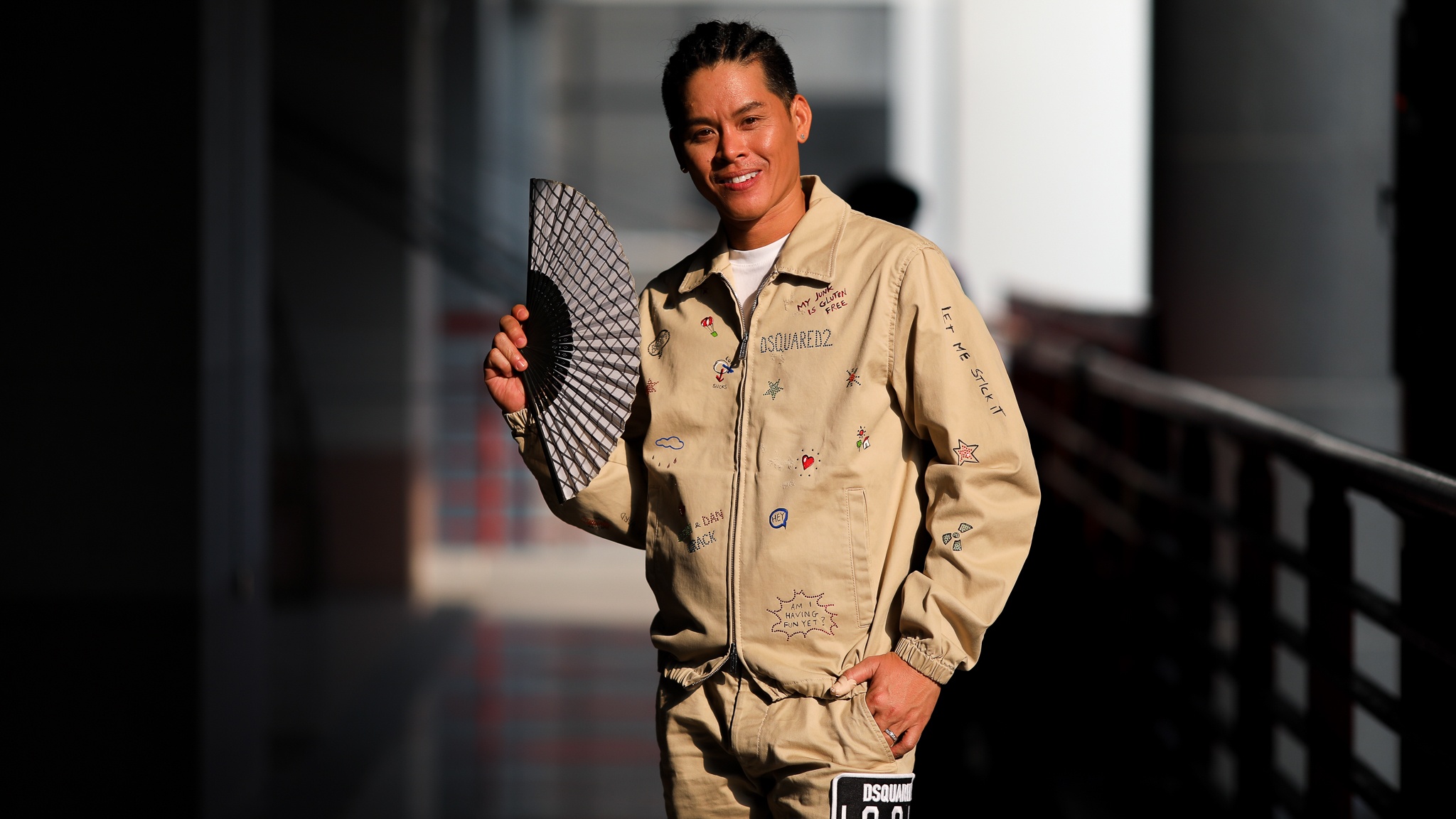 John Huy Tran lam giam khao show vu dao anh 1