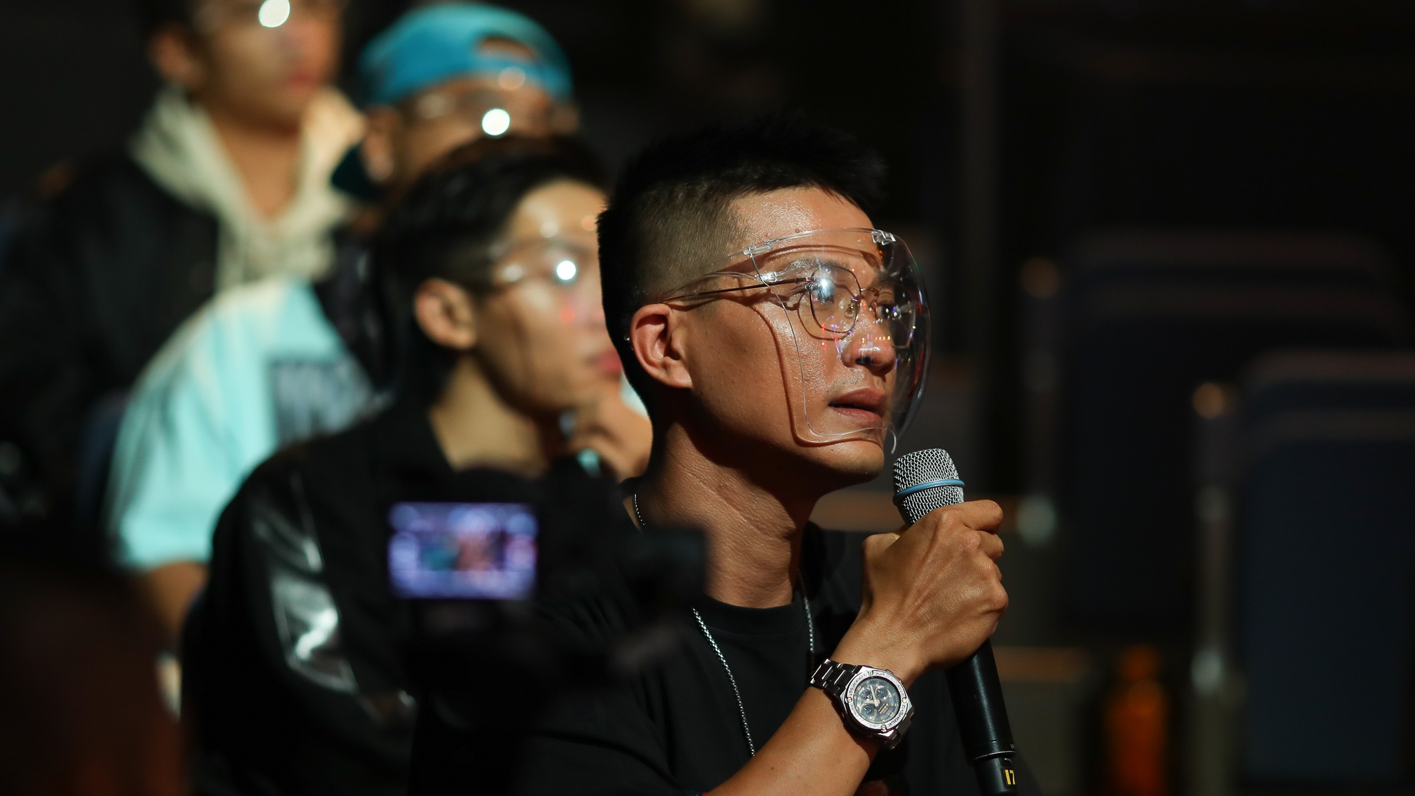 John Huy Tran lam giam khao show vu dao anh 30