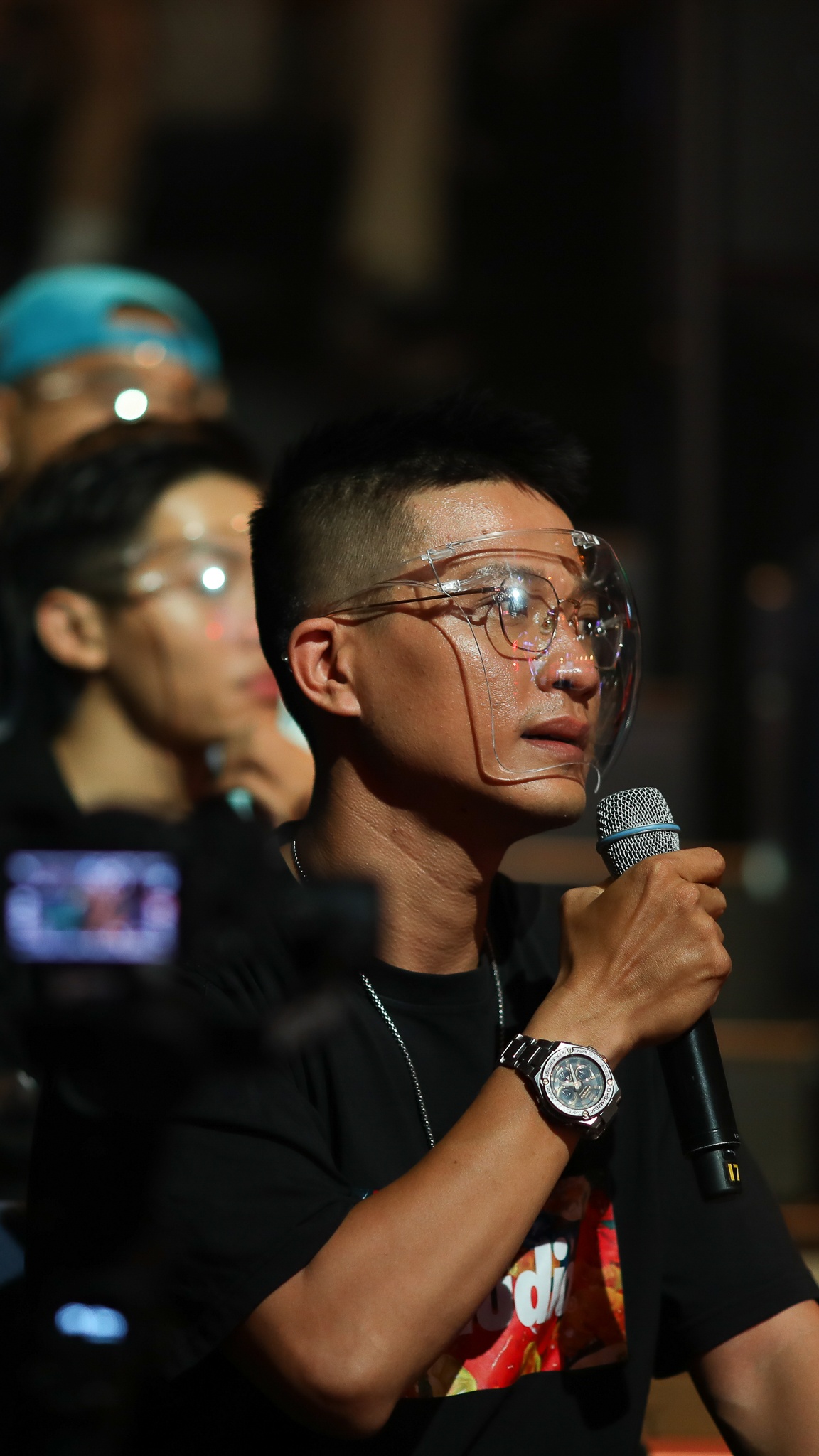 John Huy Tran lam giam khao show vu dao anh 31