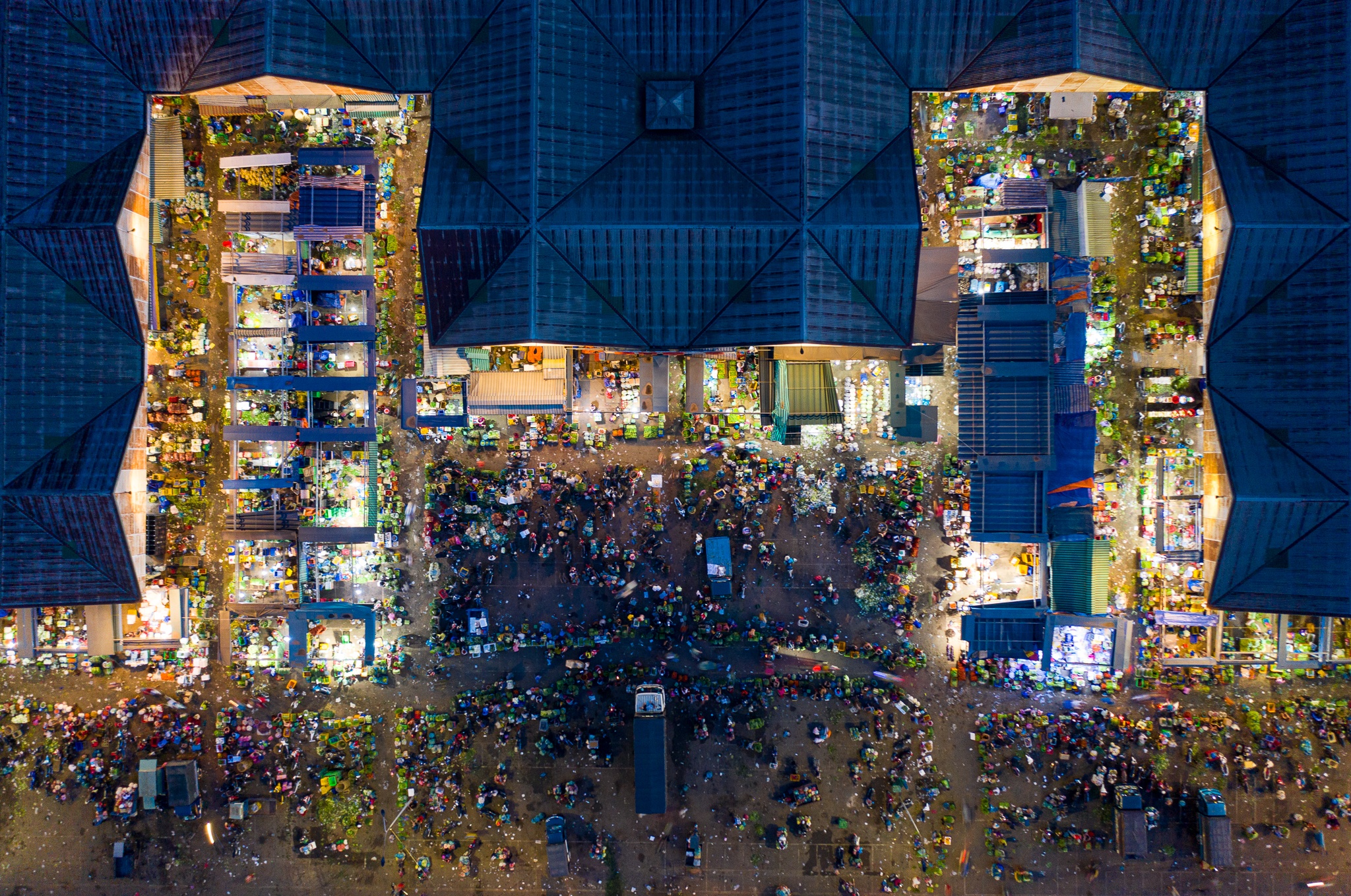 Cho dau moi nong san Thu Duc tap nap luc rang sang hinh anh