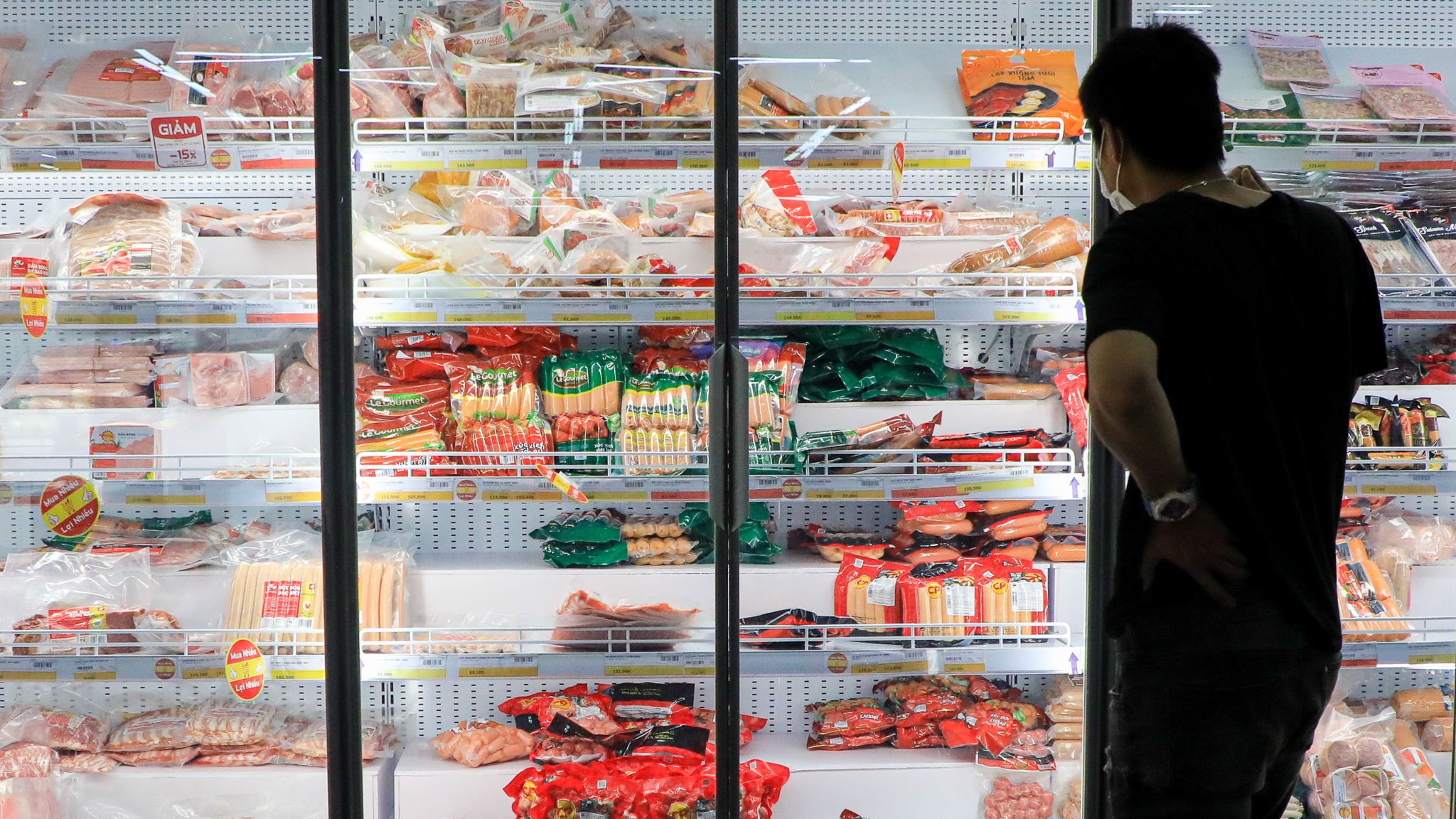 sieu thi tien loi trong tron thit ca anh 7