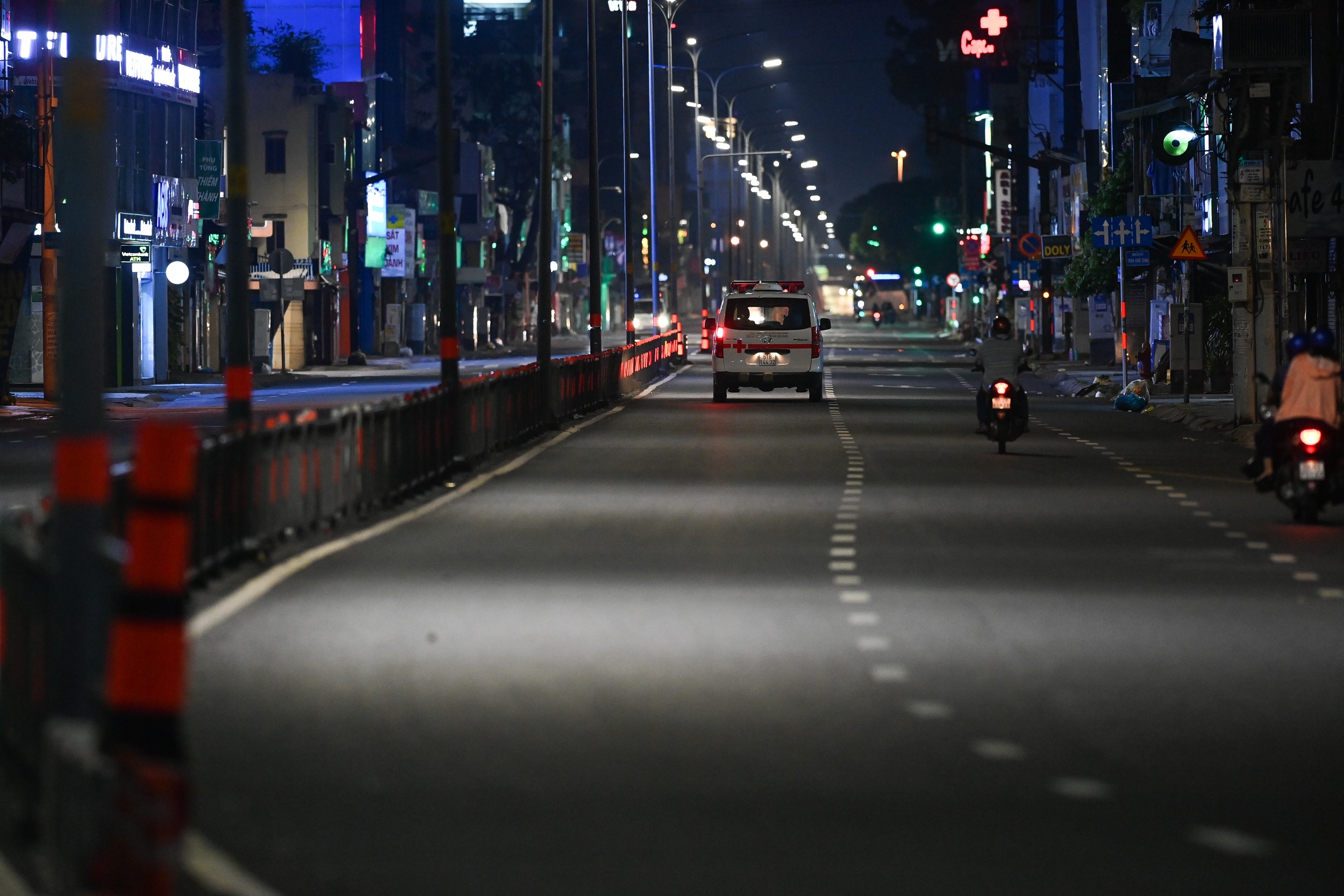 TP.HCM tang ca mac,  giam ca tu vong trong nhieu ngay lien anh 3