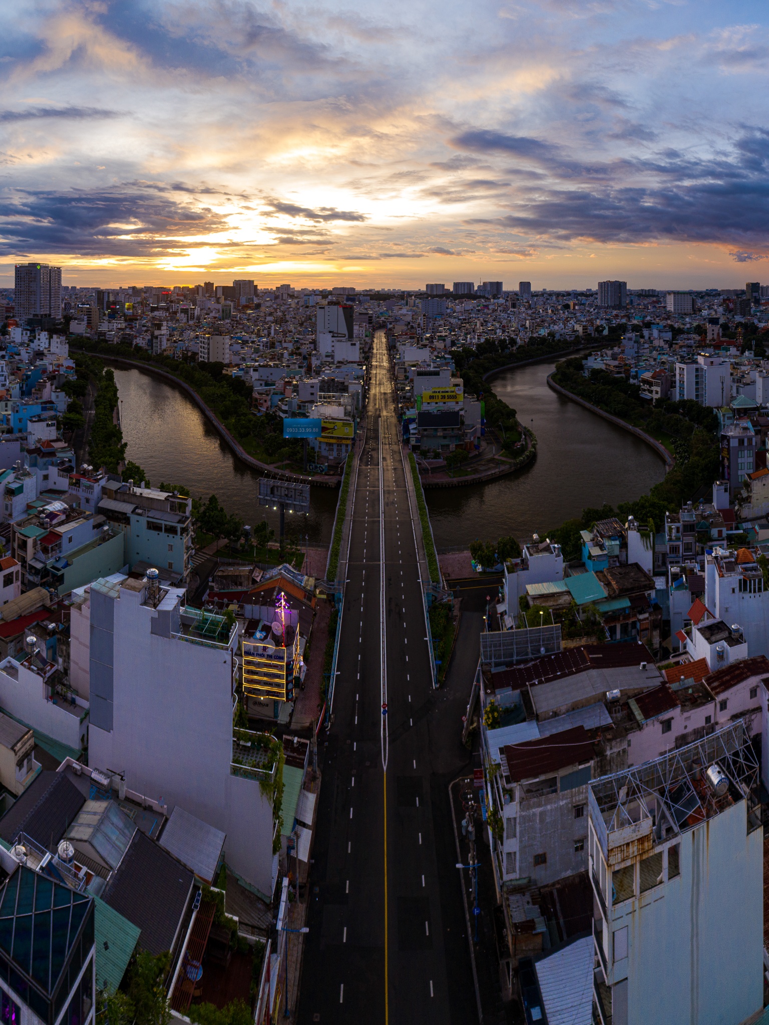 Nhung con duong vang bong nguoi o TP.HCM anh 20