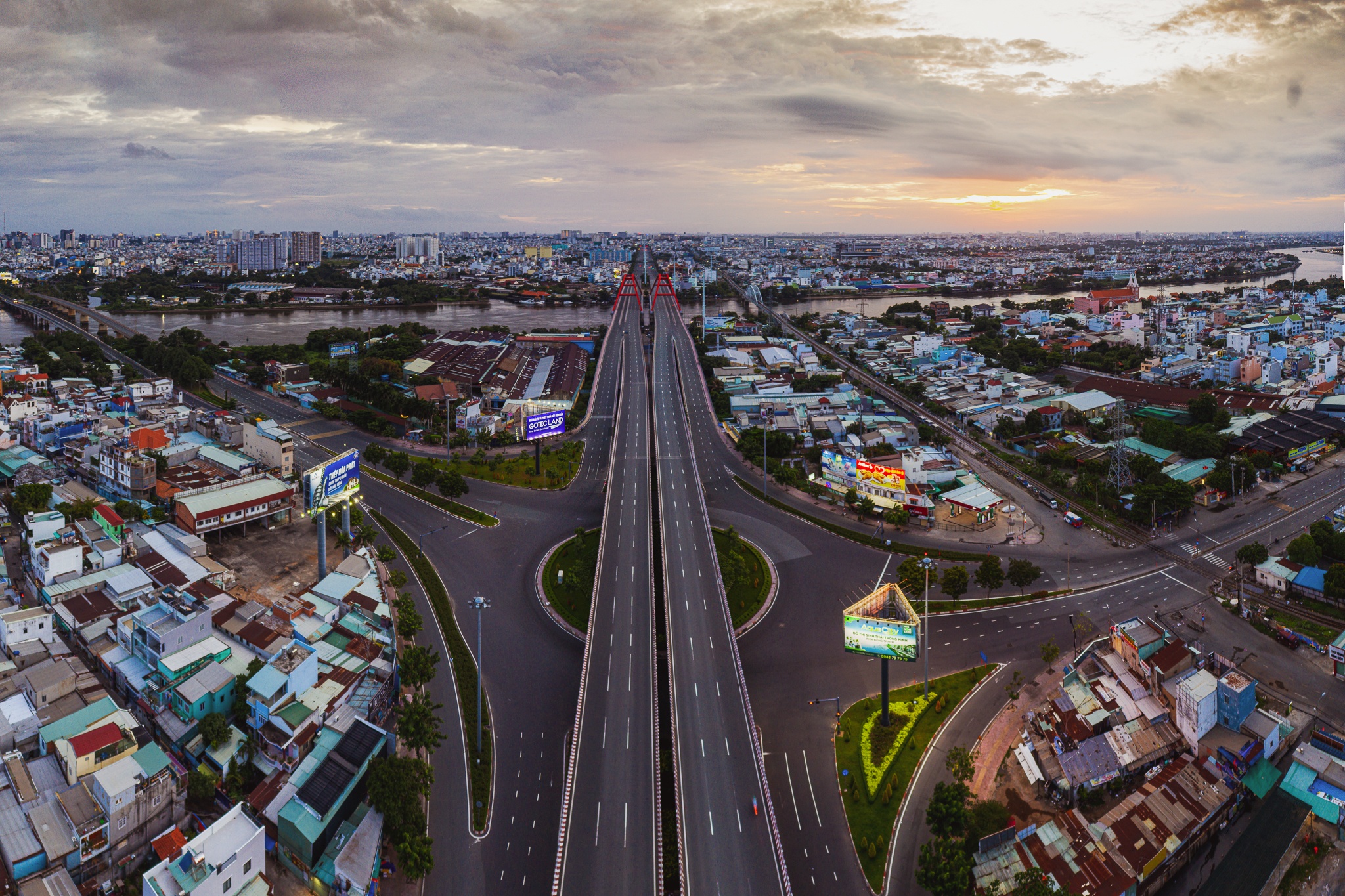 Nhung con duong vang bong nguoi o TP.HCM anh 4