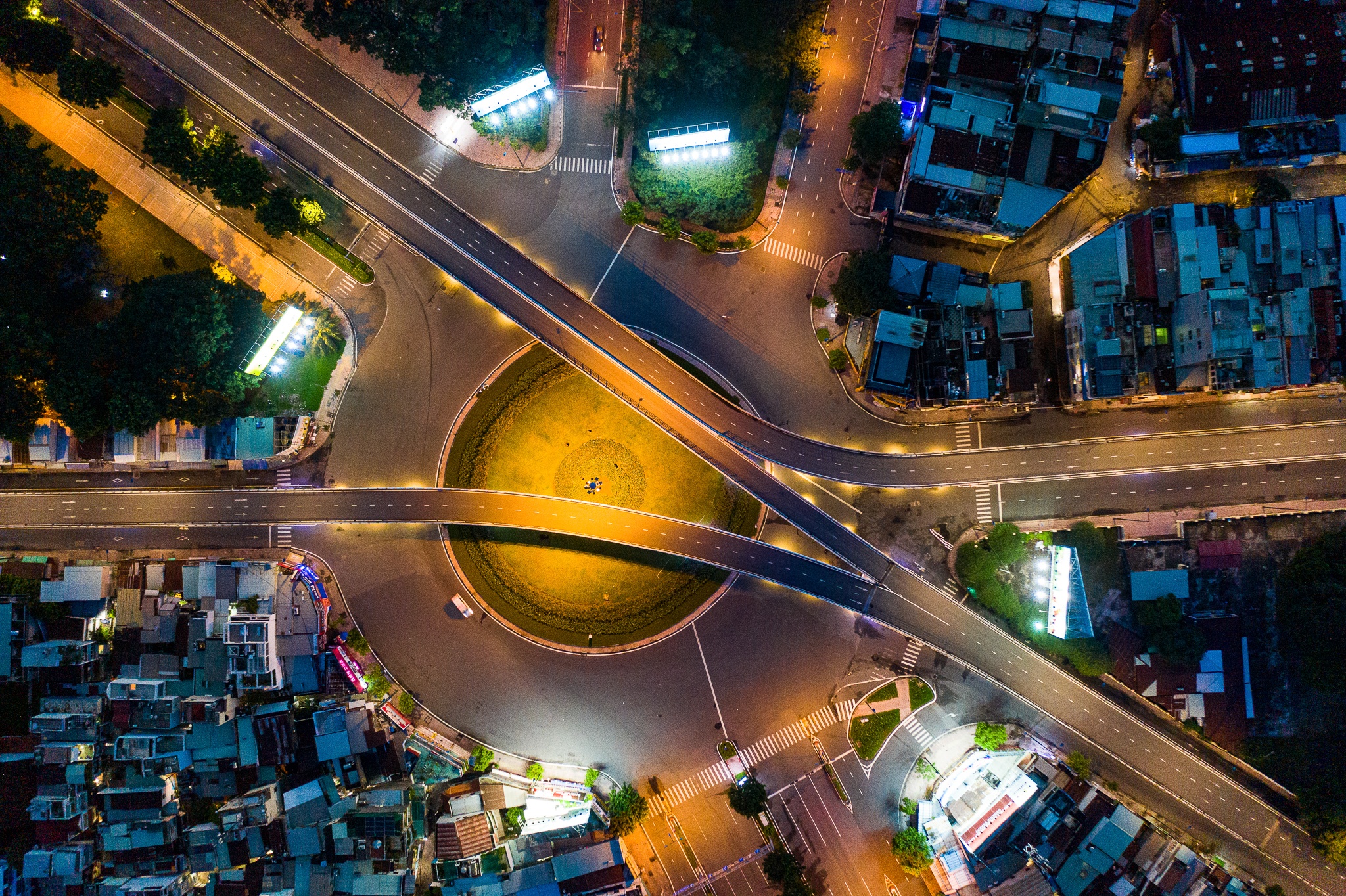 Nhung con duong vang bong nguoi o TP.HCM anh 11