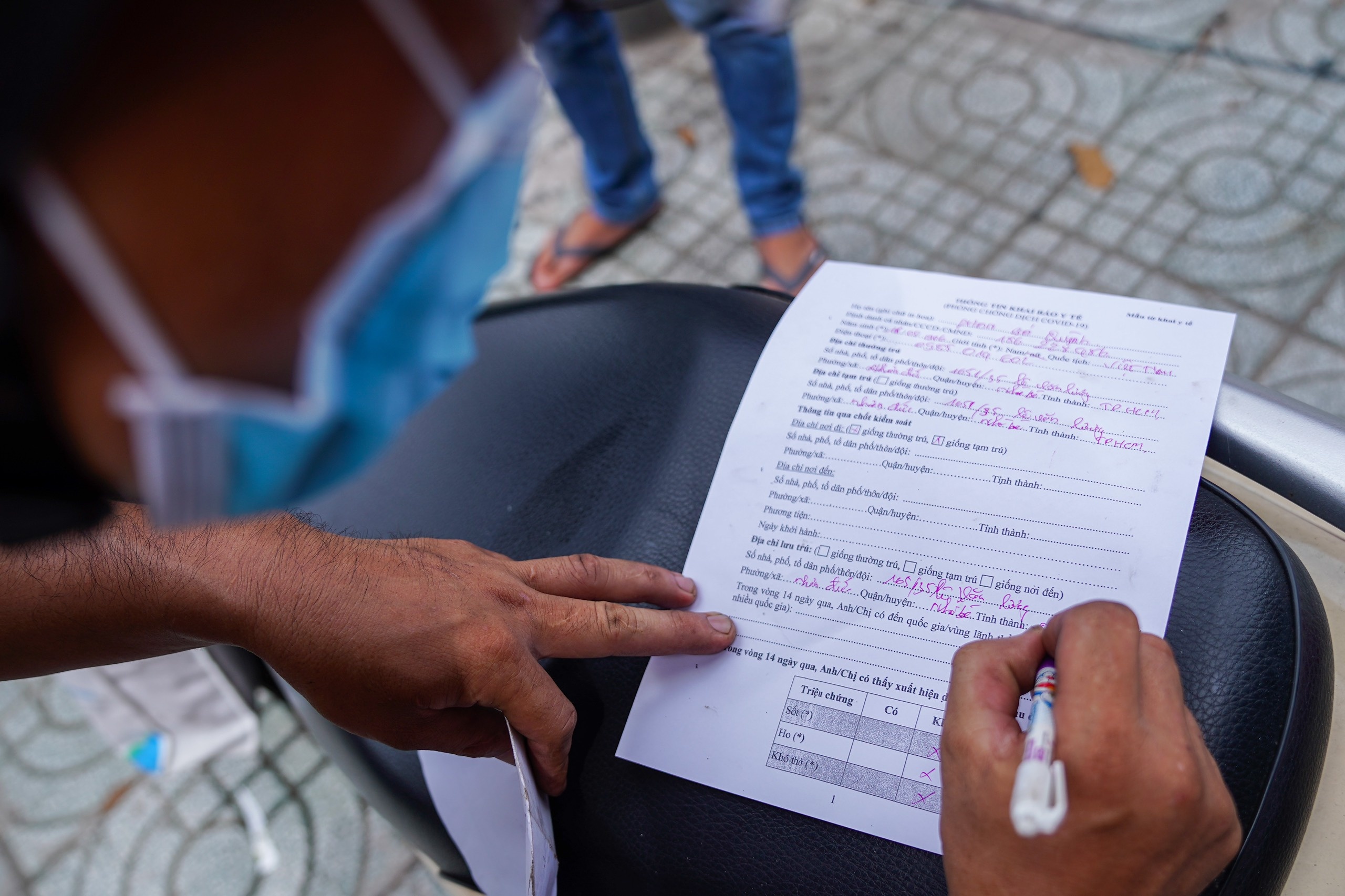 Xe co un u do  khai bao di chuyen noi dia anh 6