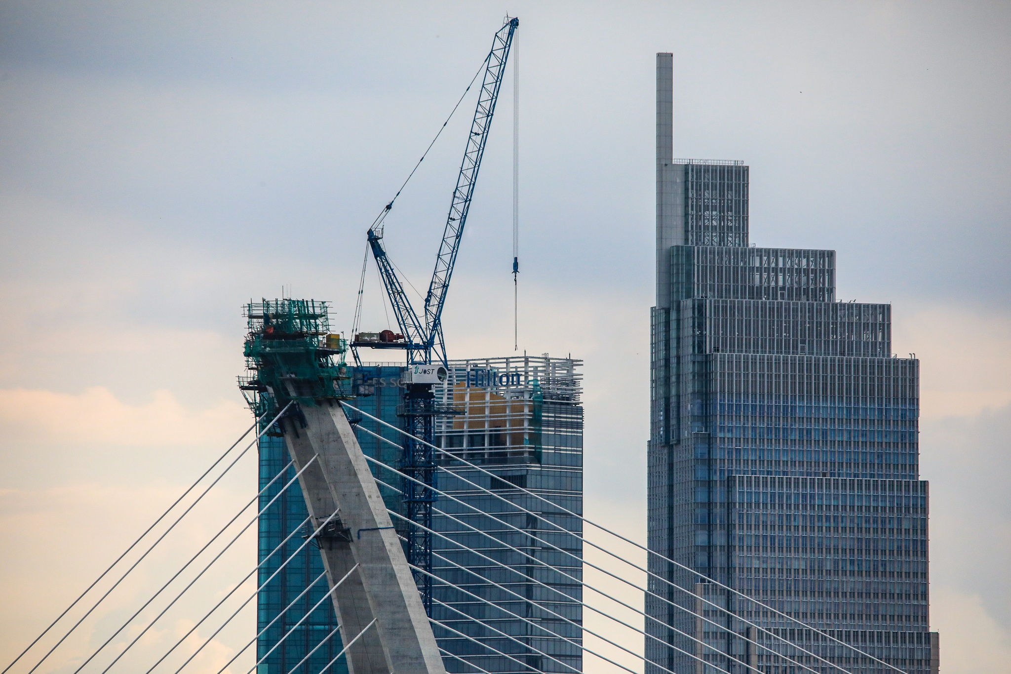 Cau Thu Thiem 2 hop long anh 10