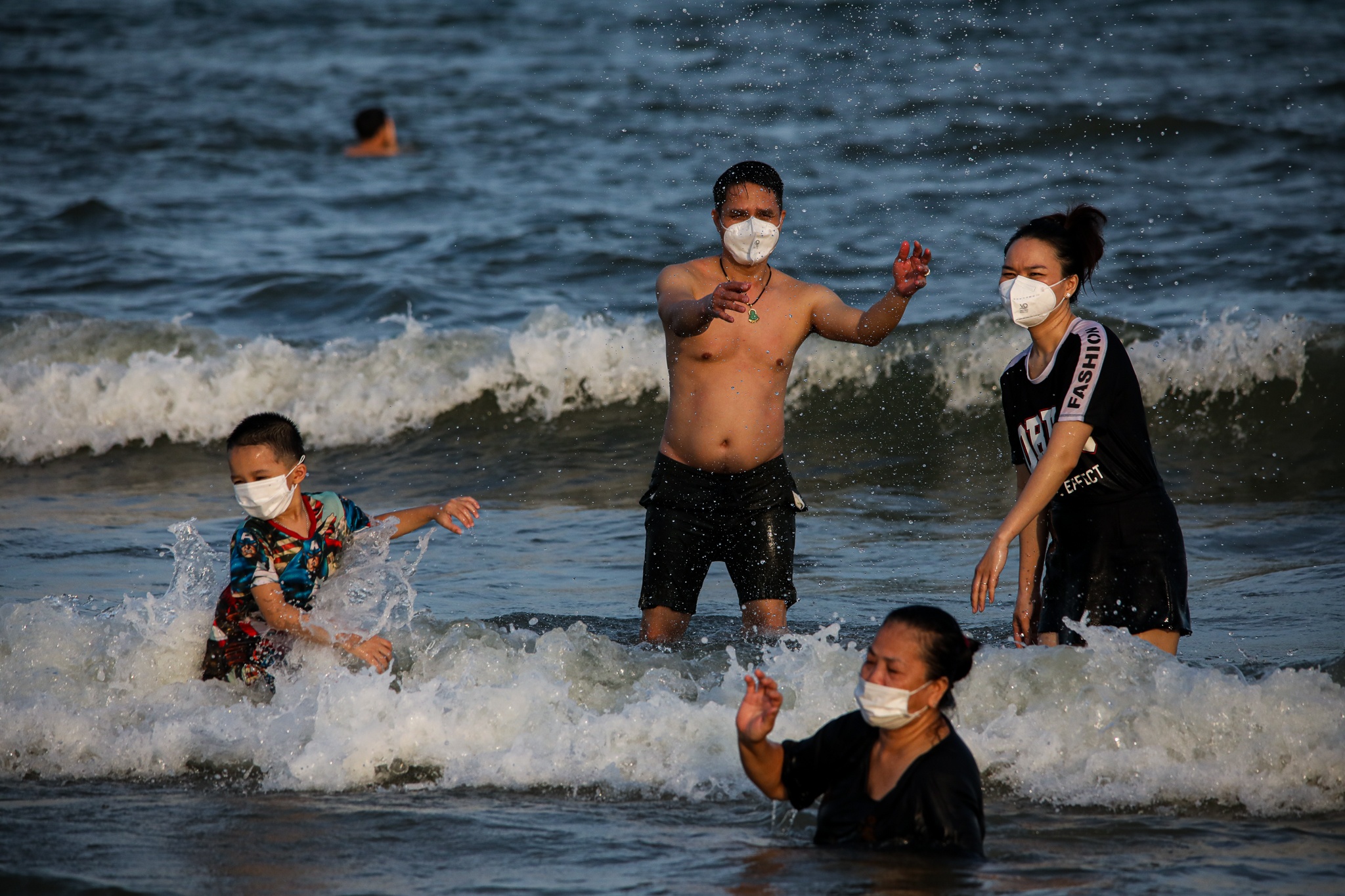 Bien Vung Tau nhon nhip anh 6