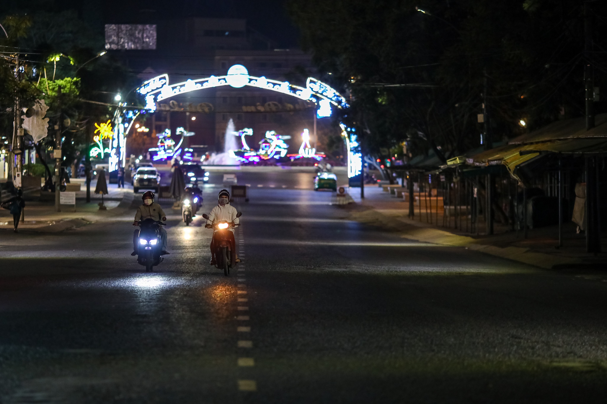 Da lat vang ve dip cuoi tuan anh 9