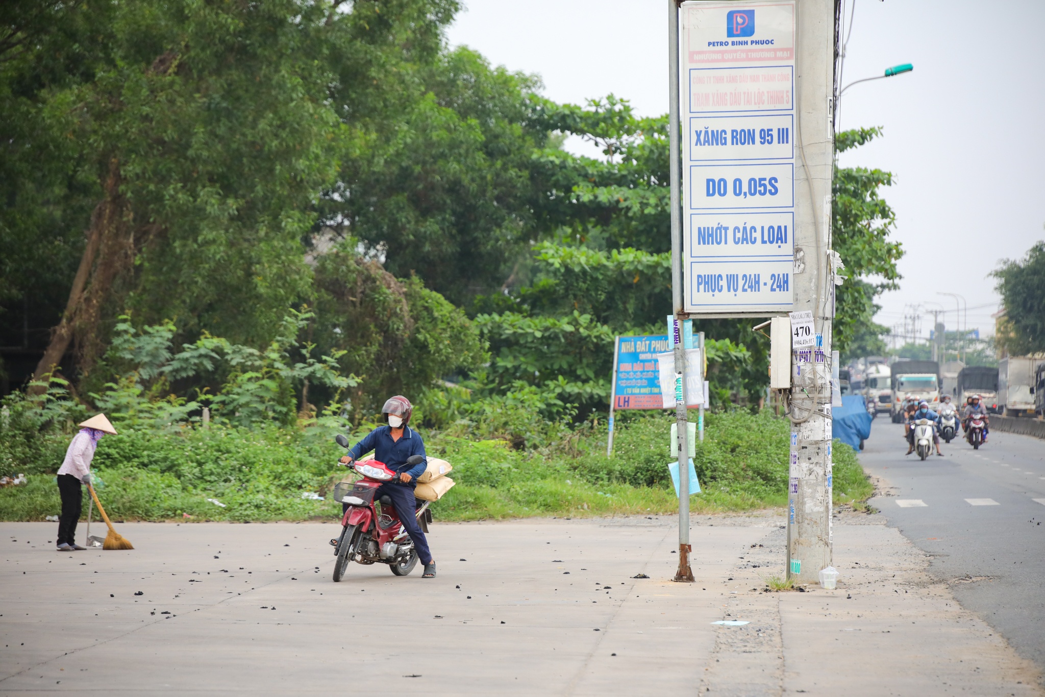 cua hang xang dau tphcm het xang anh 4