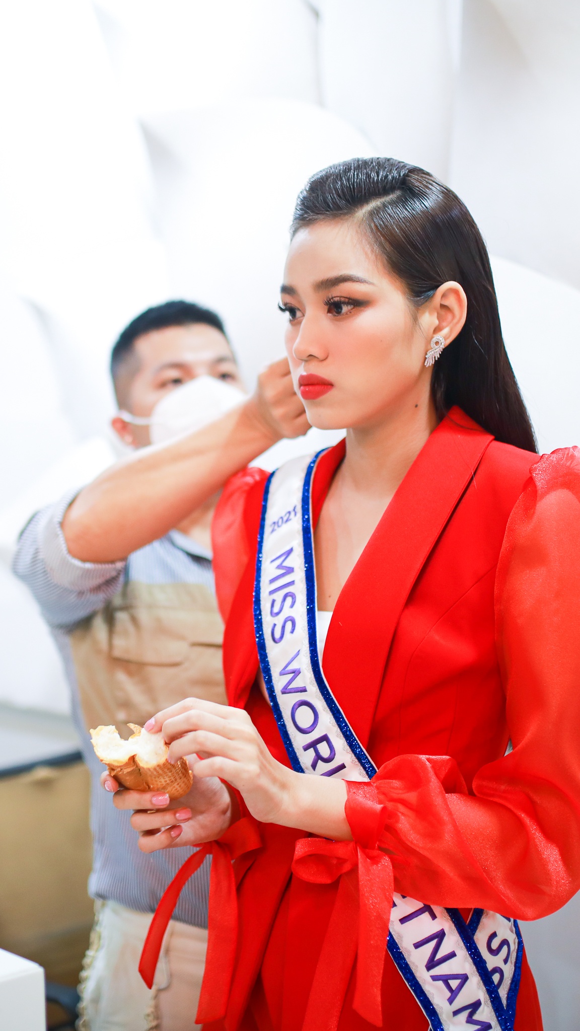 hoa hau do thi ha thi Hoa hau The gioi 2021 anh 24