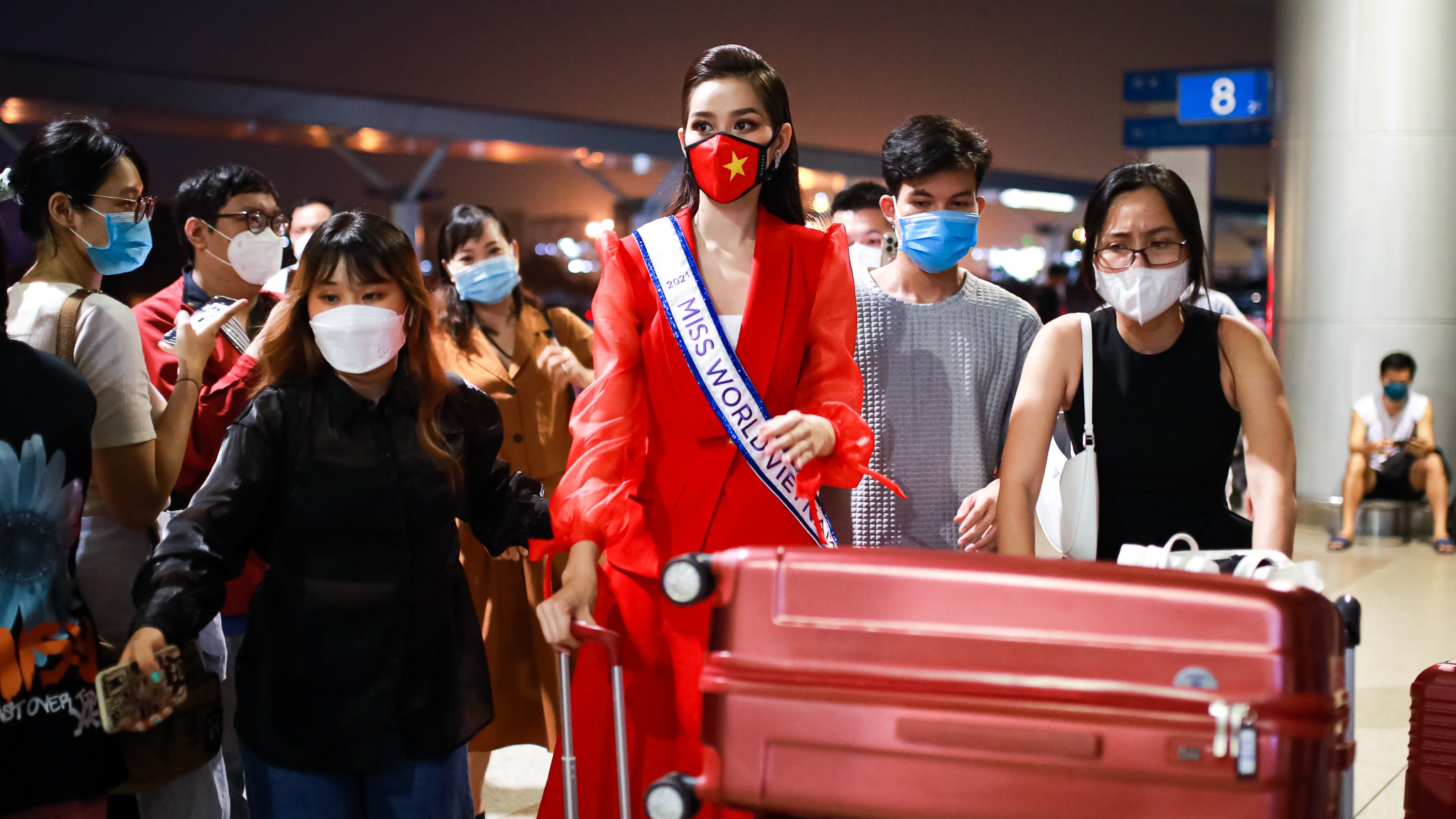 hoa hau do thi ha thi Hoa hau The gioi 2021 anh 27