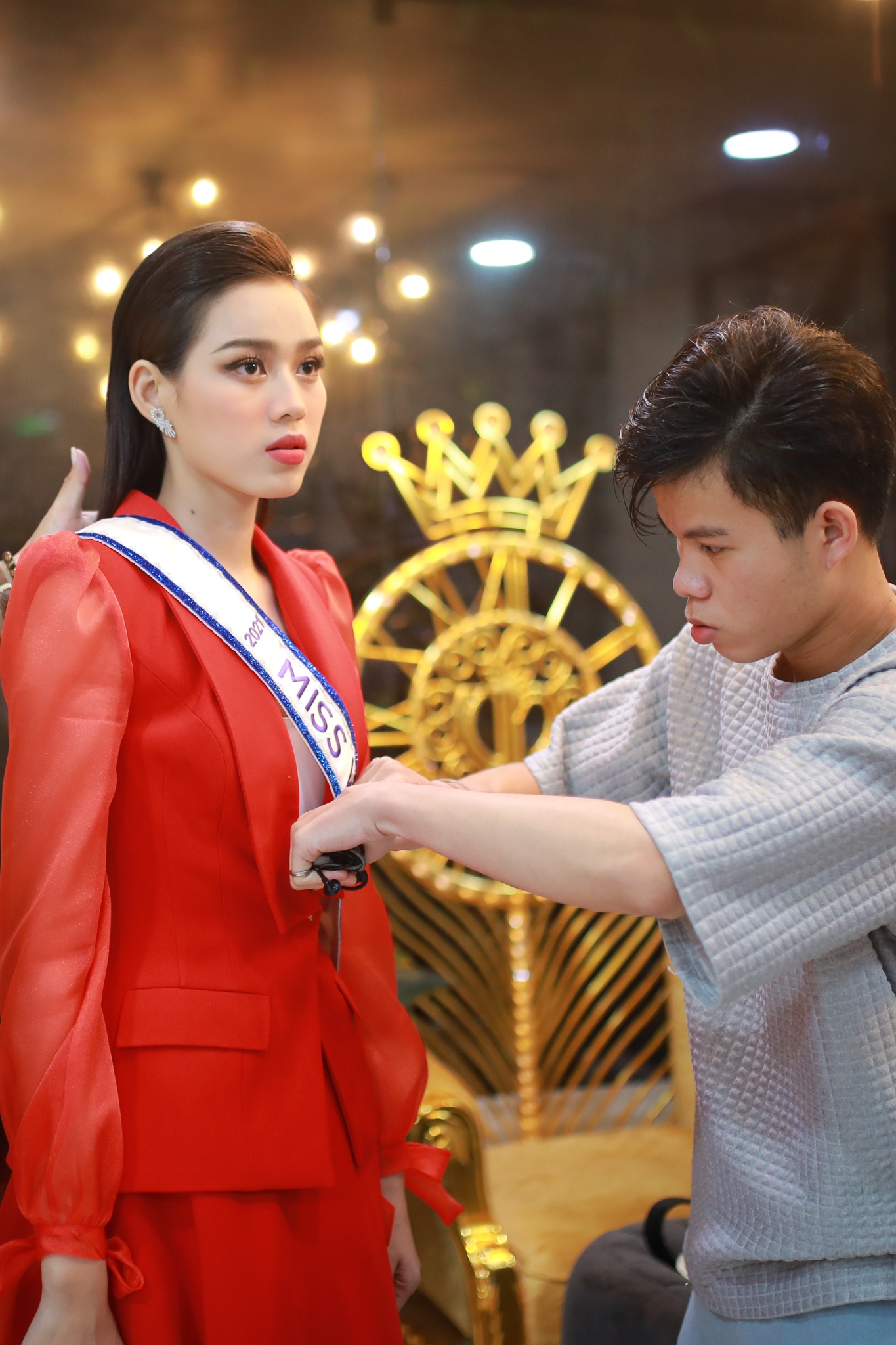 hoa hau do thi ha thi Hoa hau The gioi 2021 anh 22