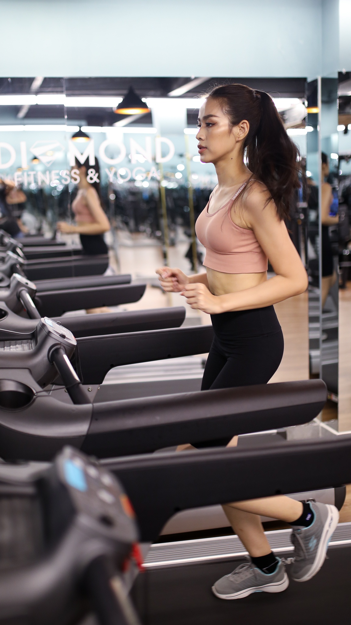 hoa hau do thi ha thi Hoa hau The gioi 2021 anh 6