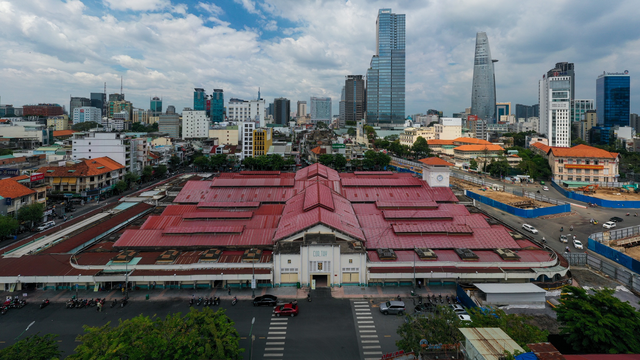 Cho Ben Thanh diu hiu hinh anh