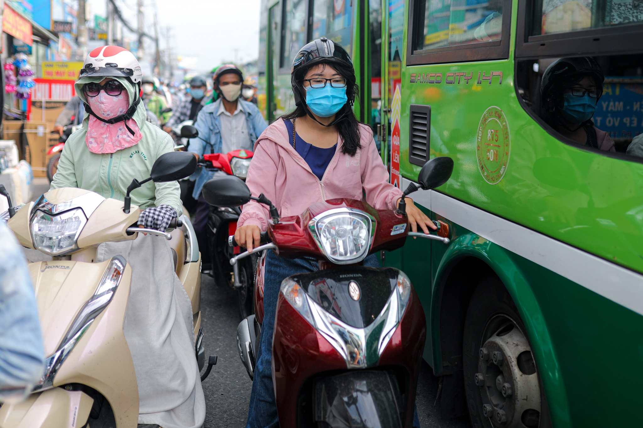 ket xe keo dai tai TP.HCM sau le anh 8