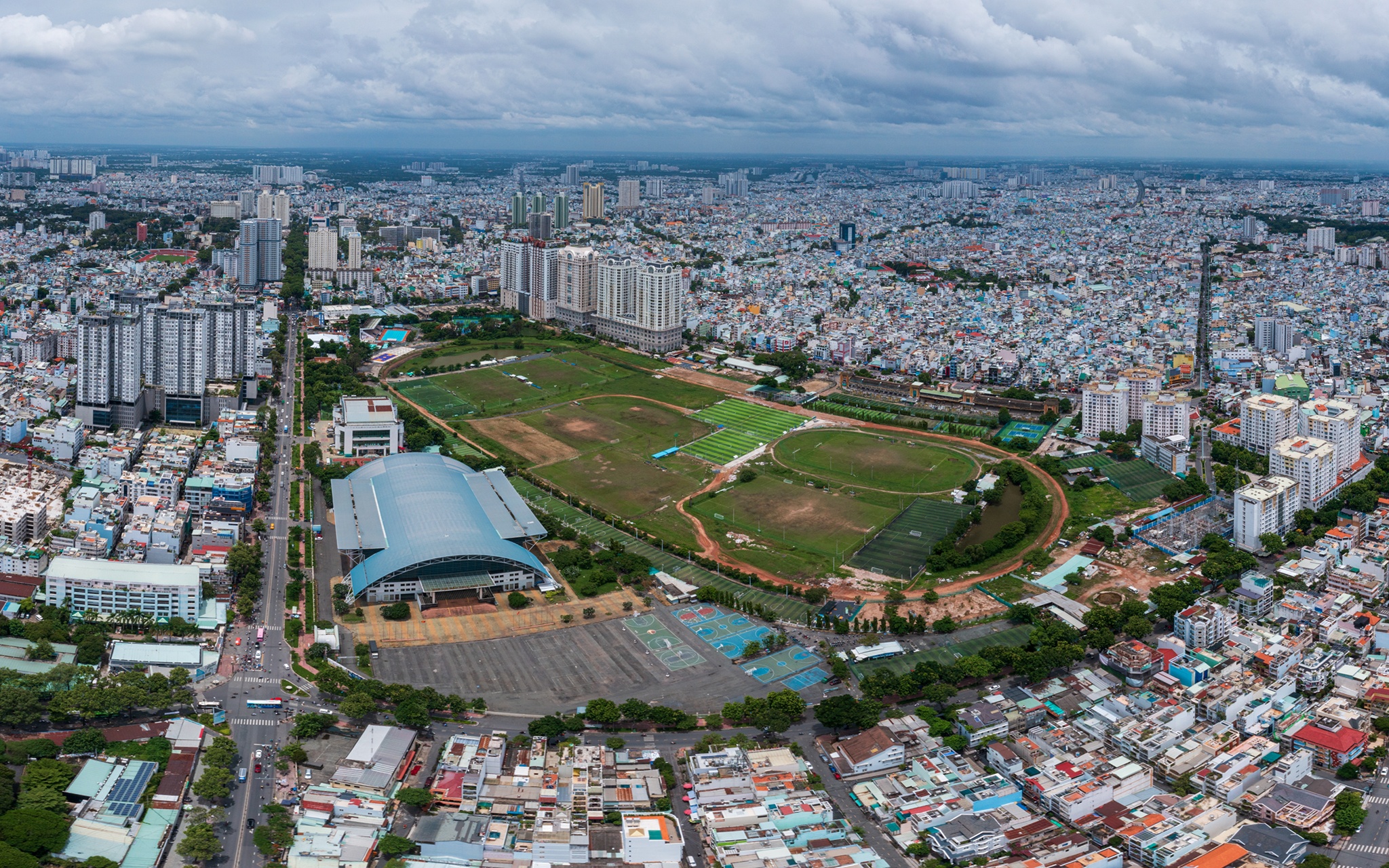 TP.HCM thieu trung tam the thao anh 8