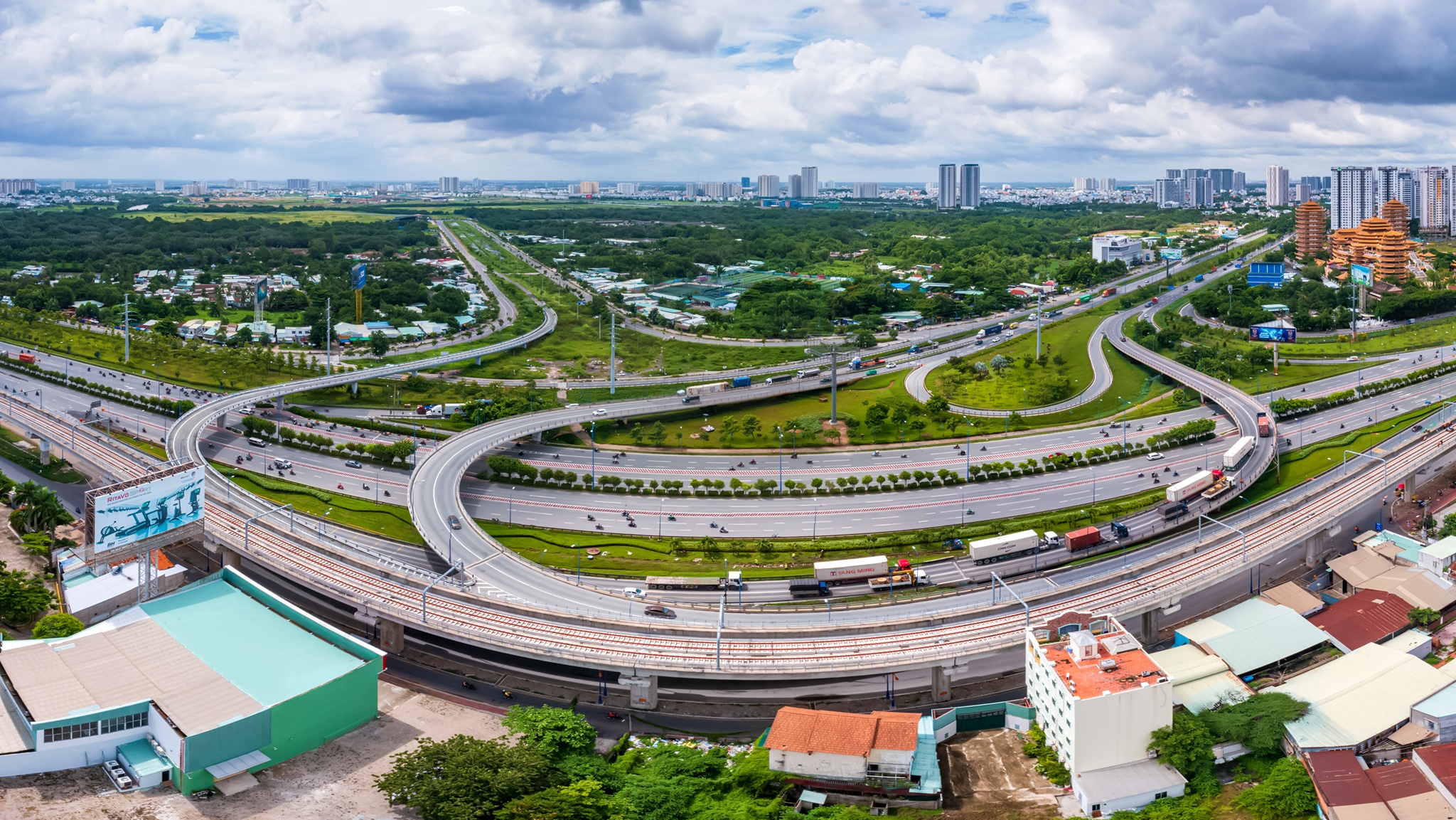 Khu lien hop The thao Rach Chiec bo hoang anh 7