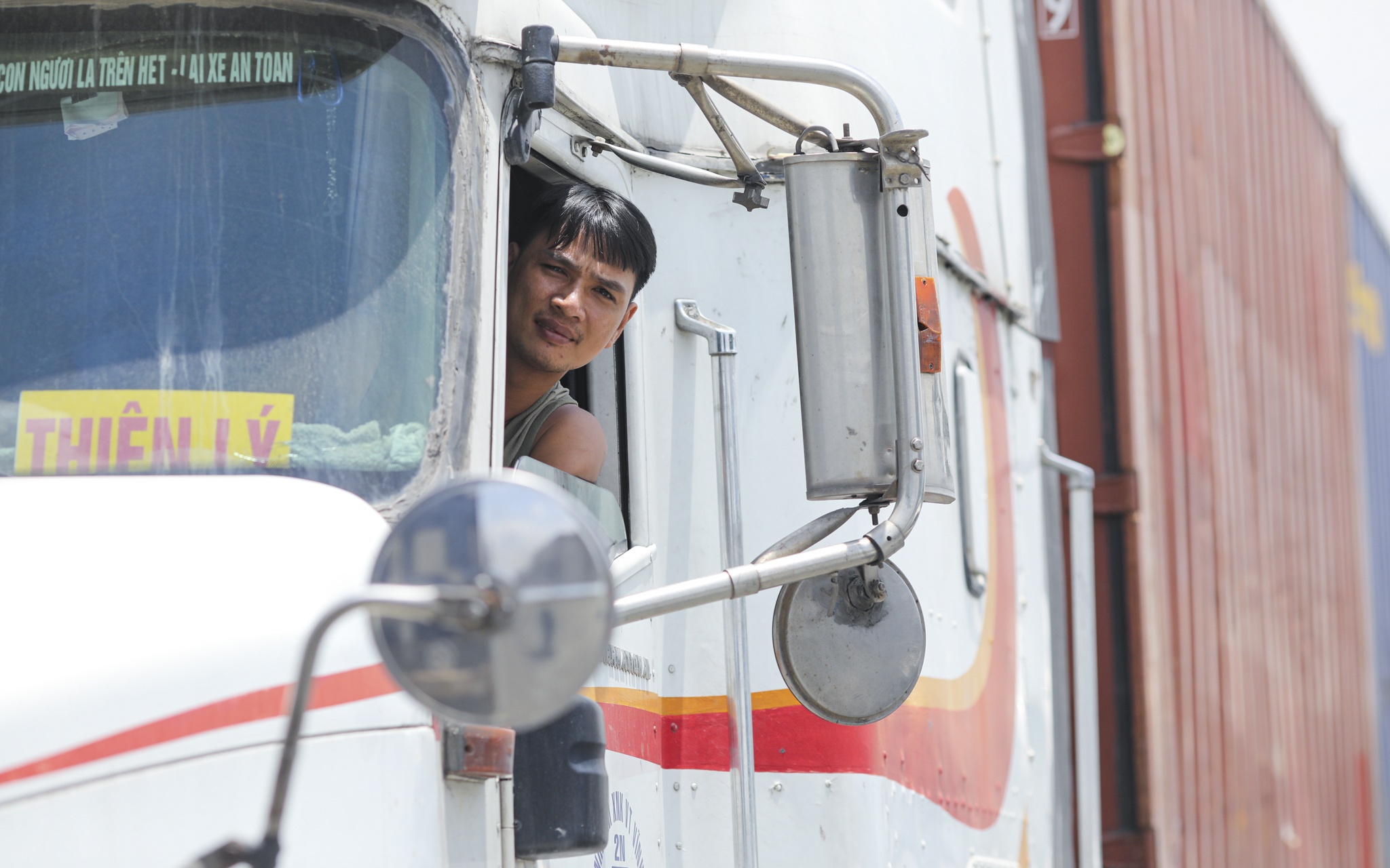 Cao toc TPHCM Long Thanh Un u hang km anh 5