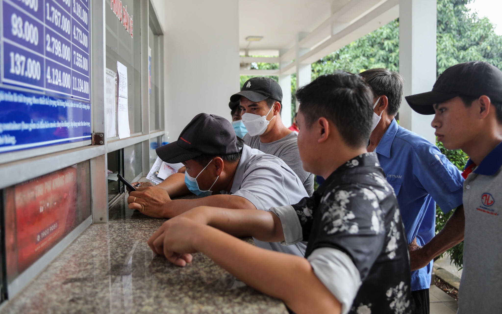 tai xe di hang tram km huy the Epass anh 5