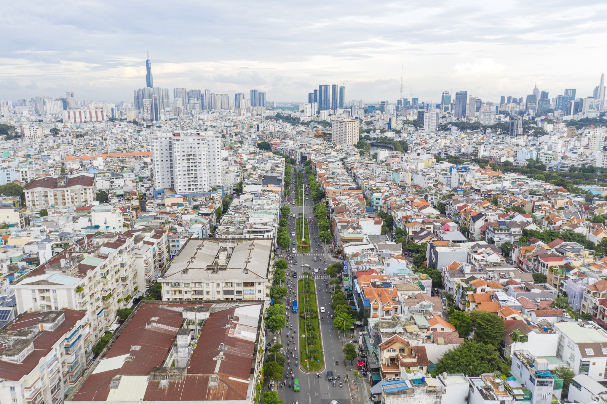 HoREA de xuat cho doanh nghiep vay ngan hang de tra no trai phieu hinh anh
