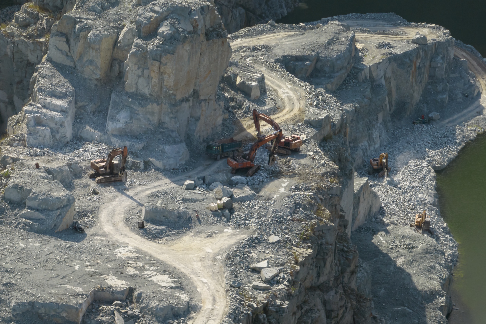 mo da tan dong hiep anh 3