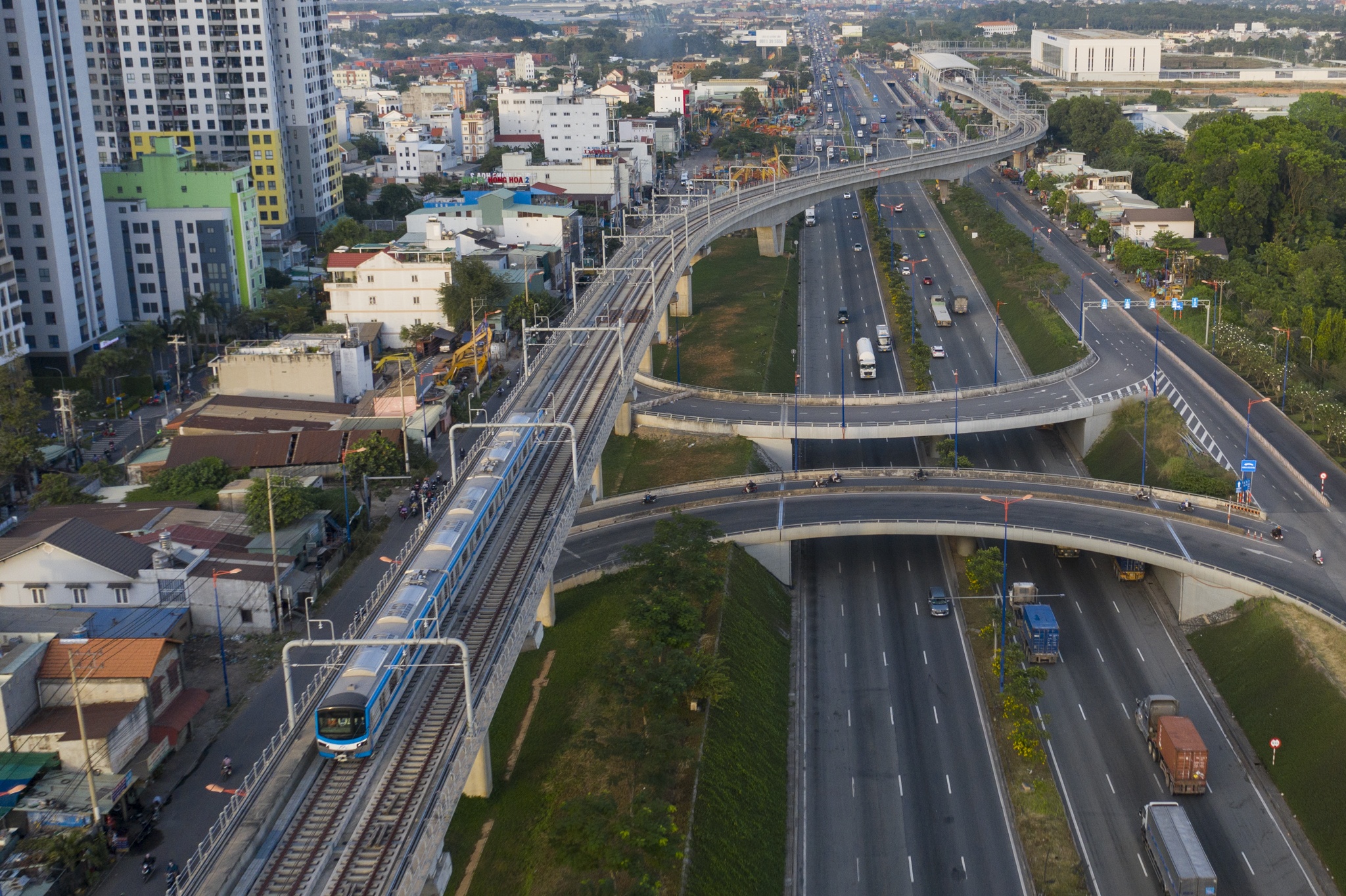 metro chay thu nghiem anh 2