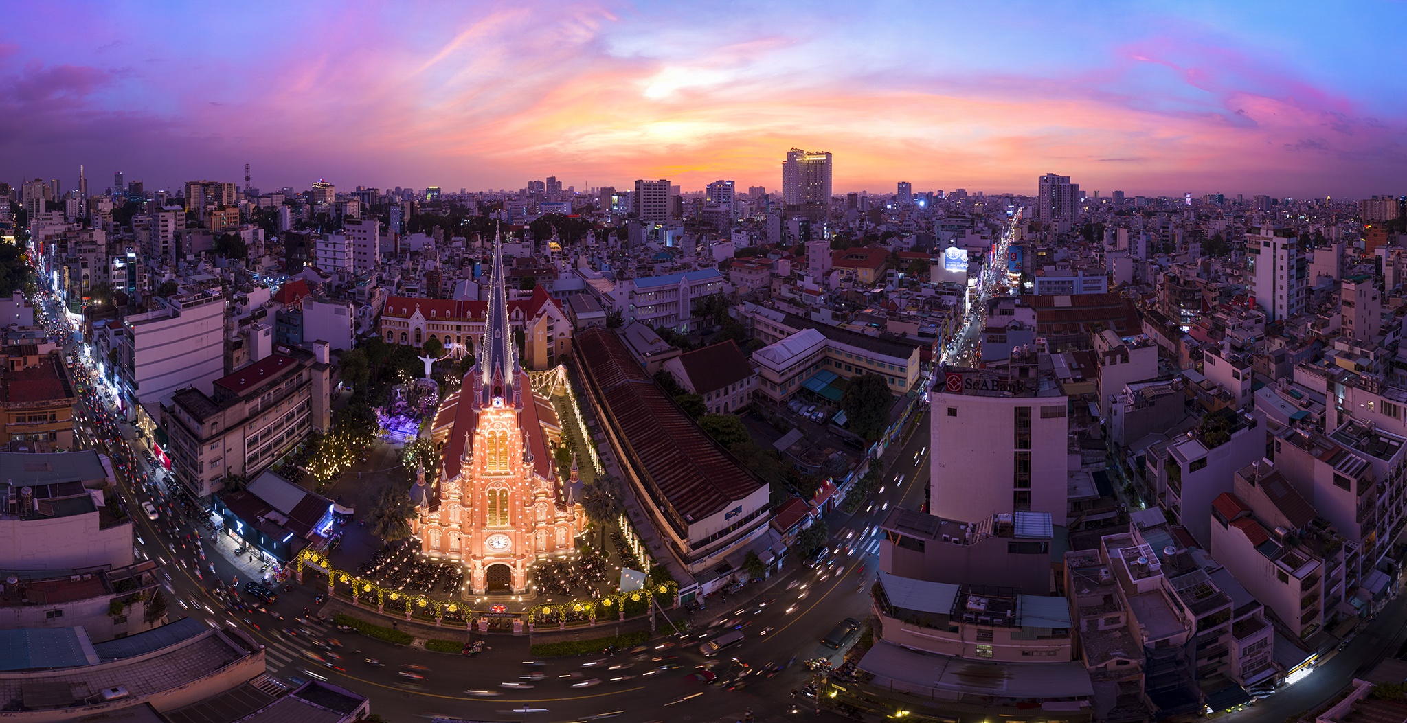 nha tho ruc ro anh 10