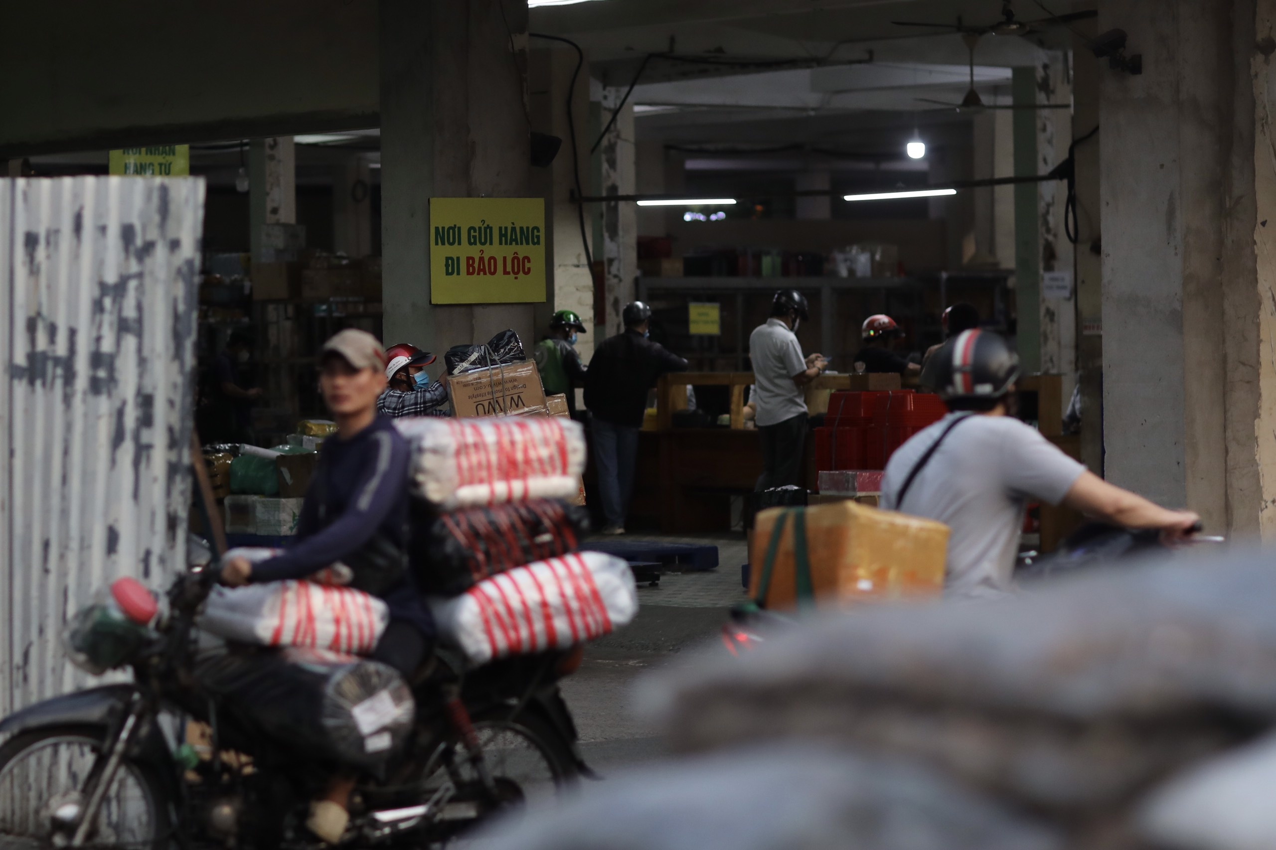 cuong che dat vang anh 4