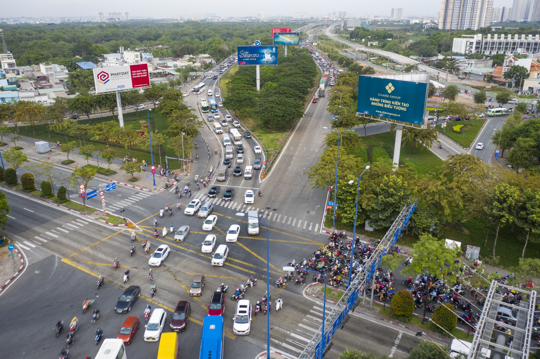 Ket xe nut An Phu anh 10