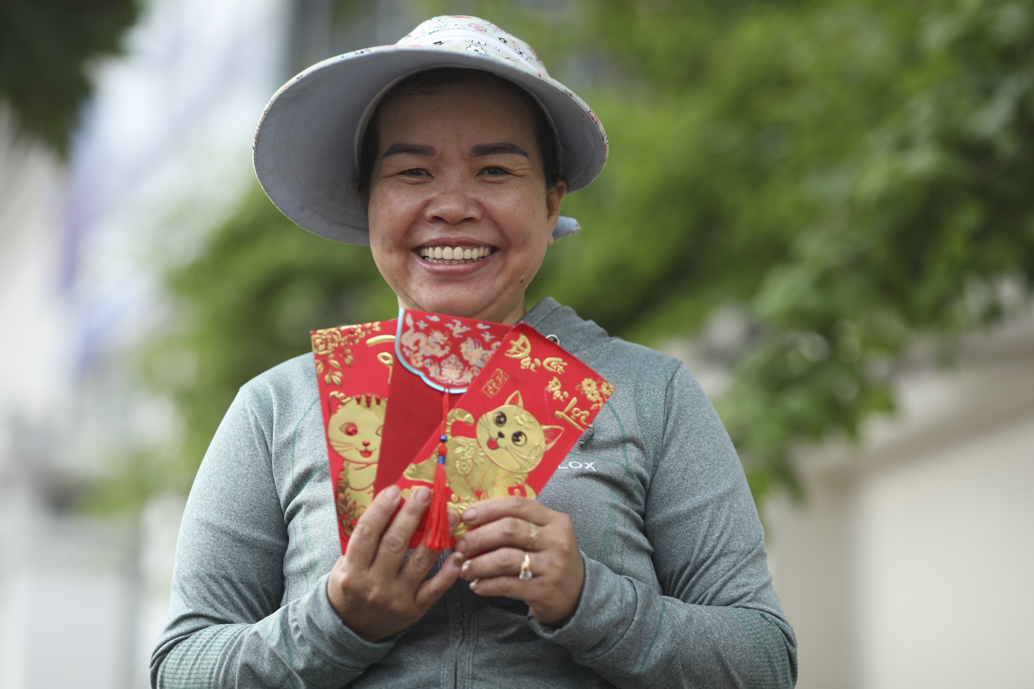 gioi tre dien ao dai anh 10