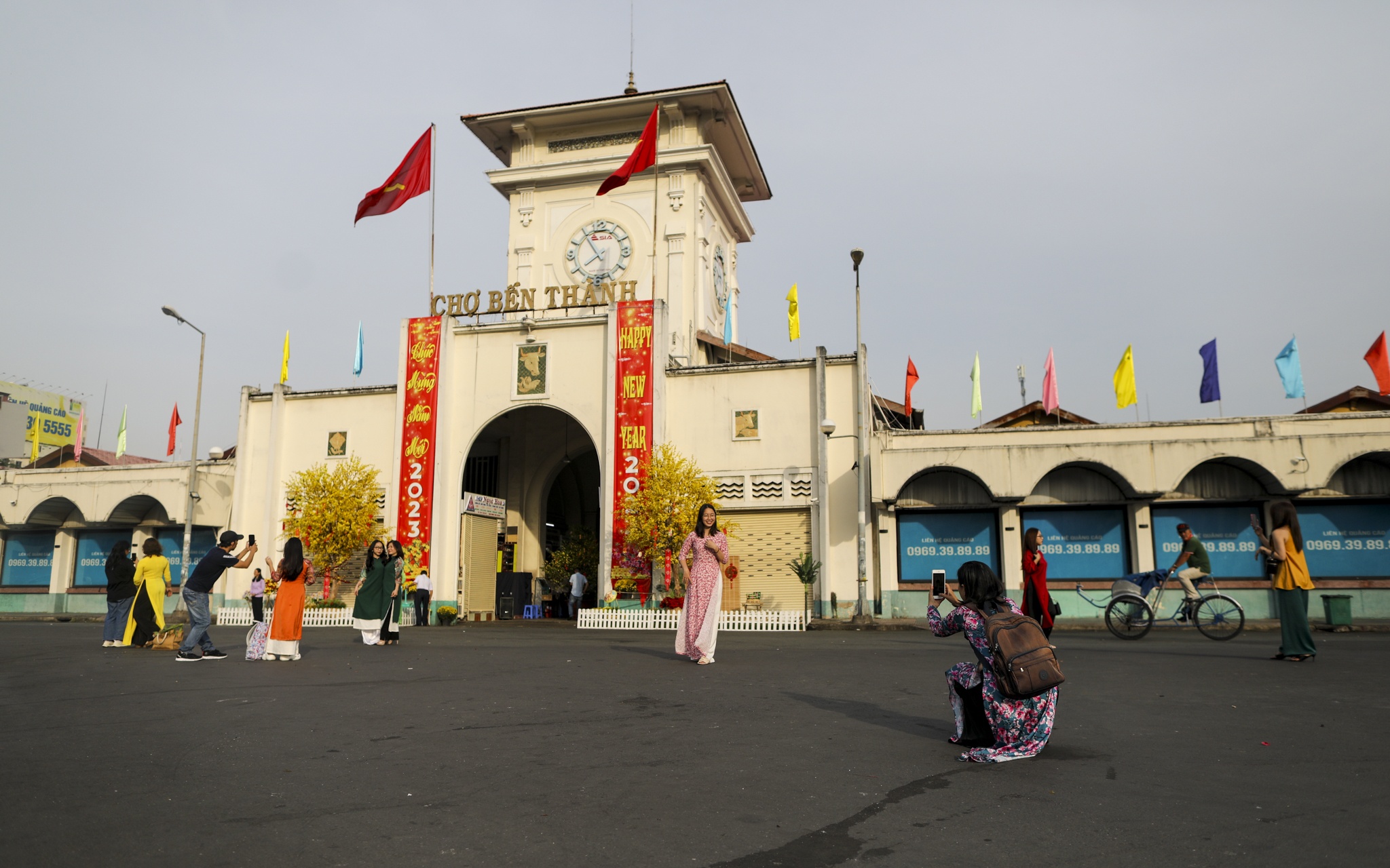 gioi tre dien ao dai anh 1
