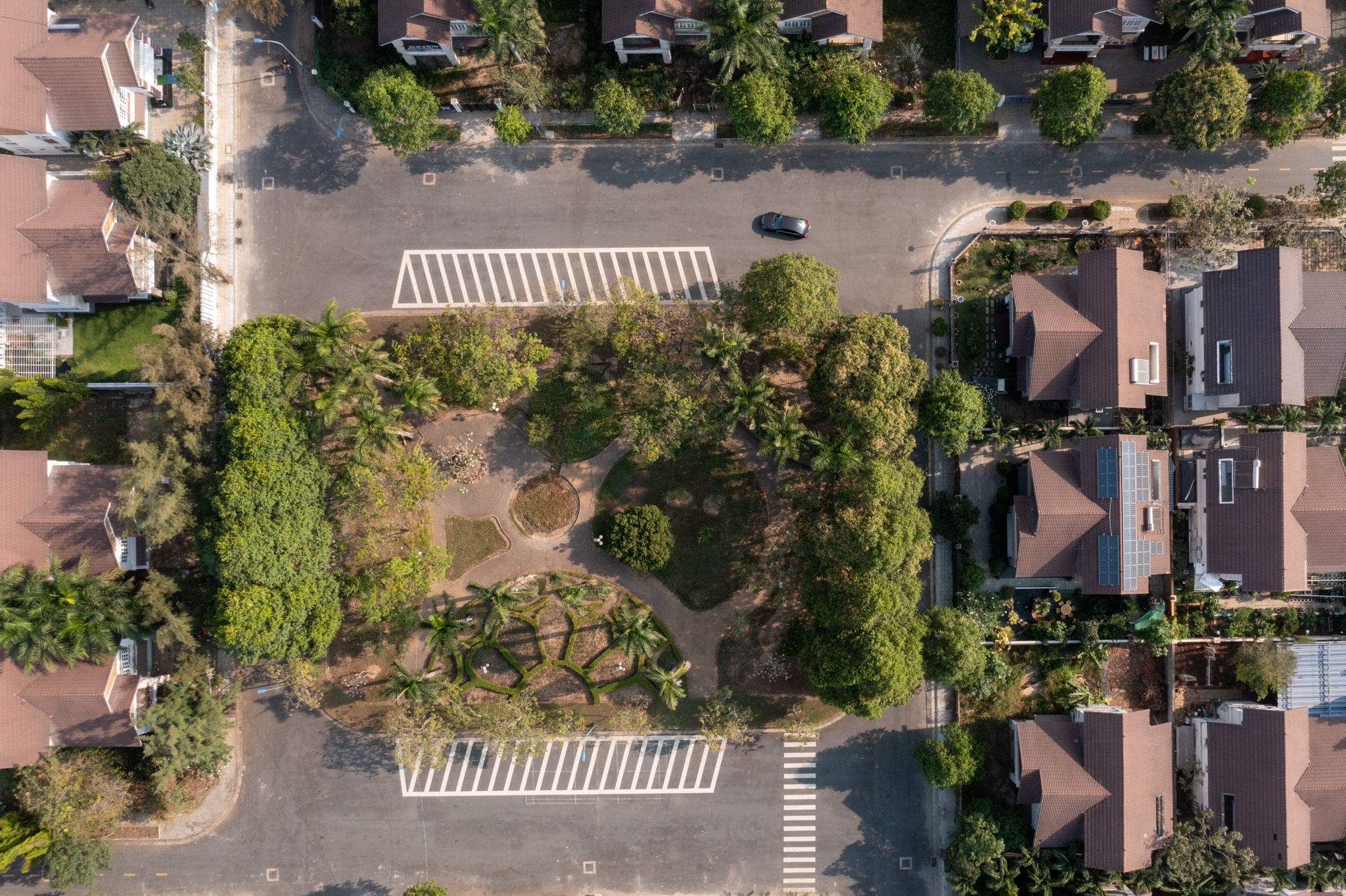 khu dong tang long anh 9