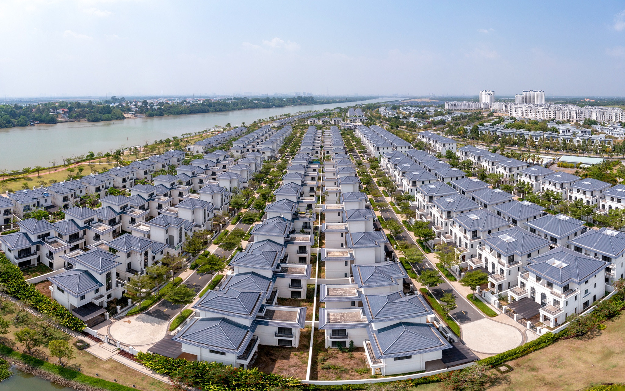 Biet thu, nha pho SwanBay giam gia manh hinh anh