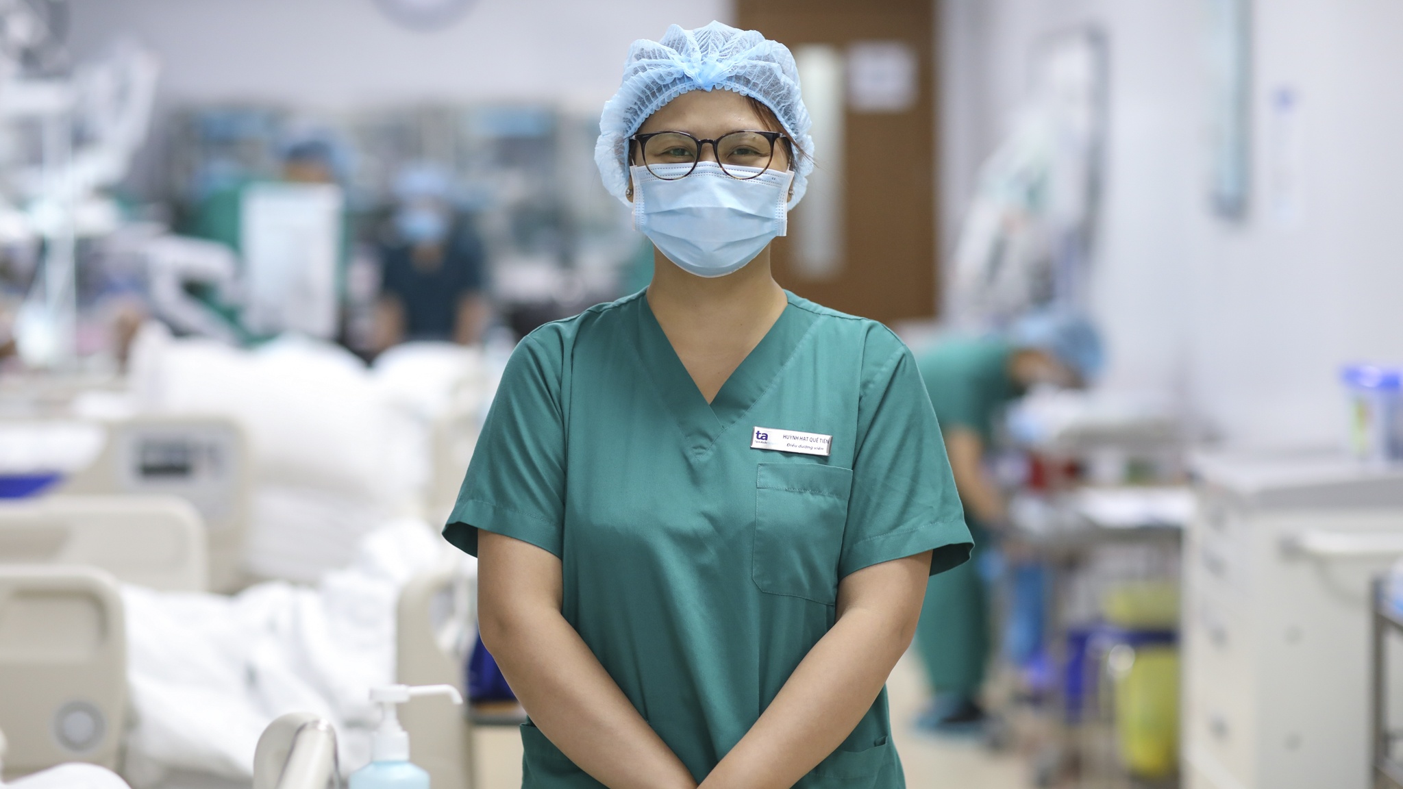 12 giờ nữ điều dưỡng ảnh 1 12 gio nu dieu duong anh 1