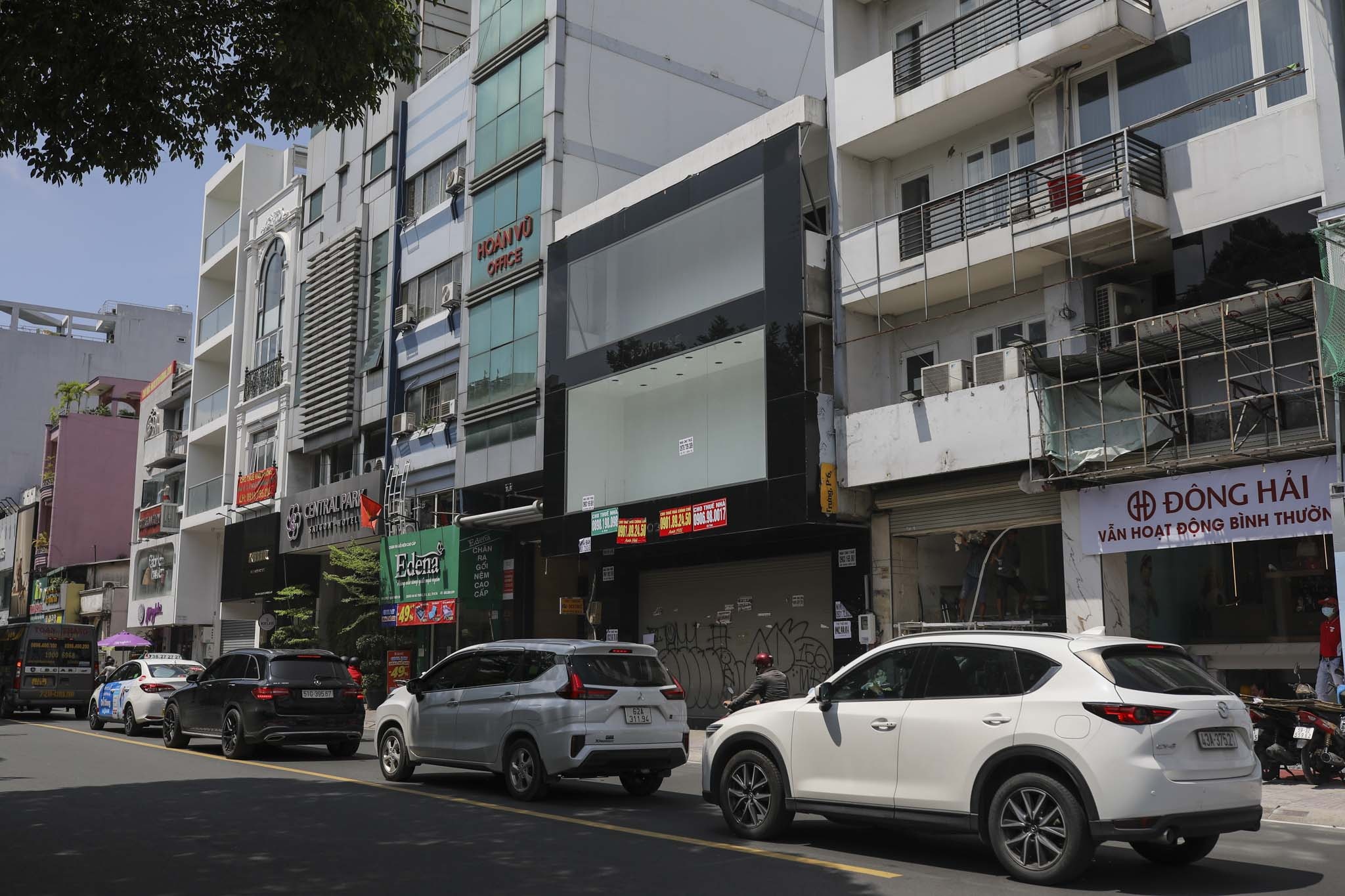 Mat bang vang khach thue anh 11