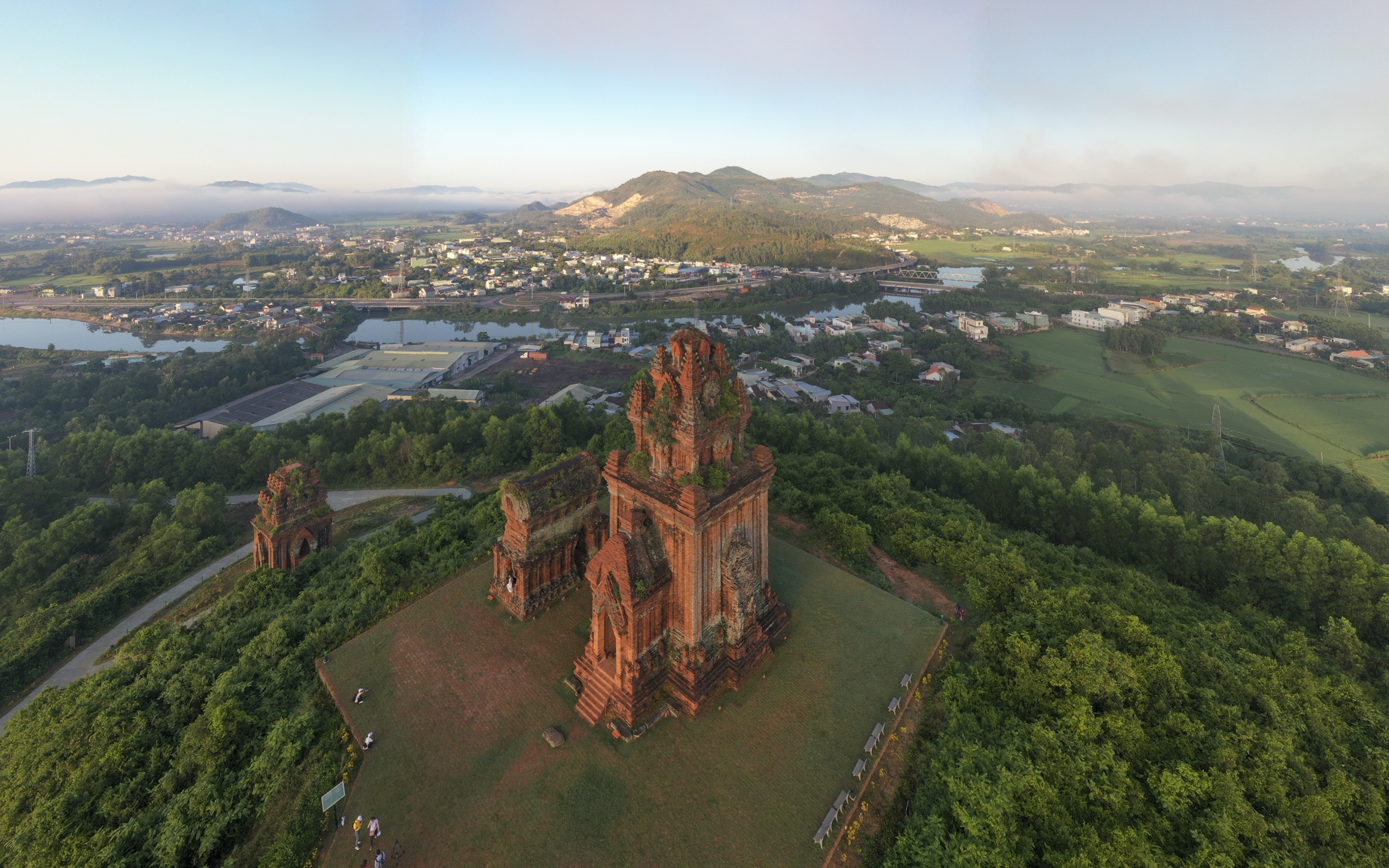 Thap banh it binh dinh anh 5